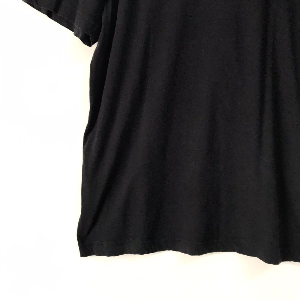 Anime Rare uniqlo x one piece pirates festival tshirt Size US M / EU 48-50 / 2 - 9 Thumbnail