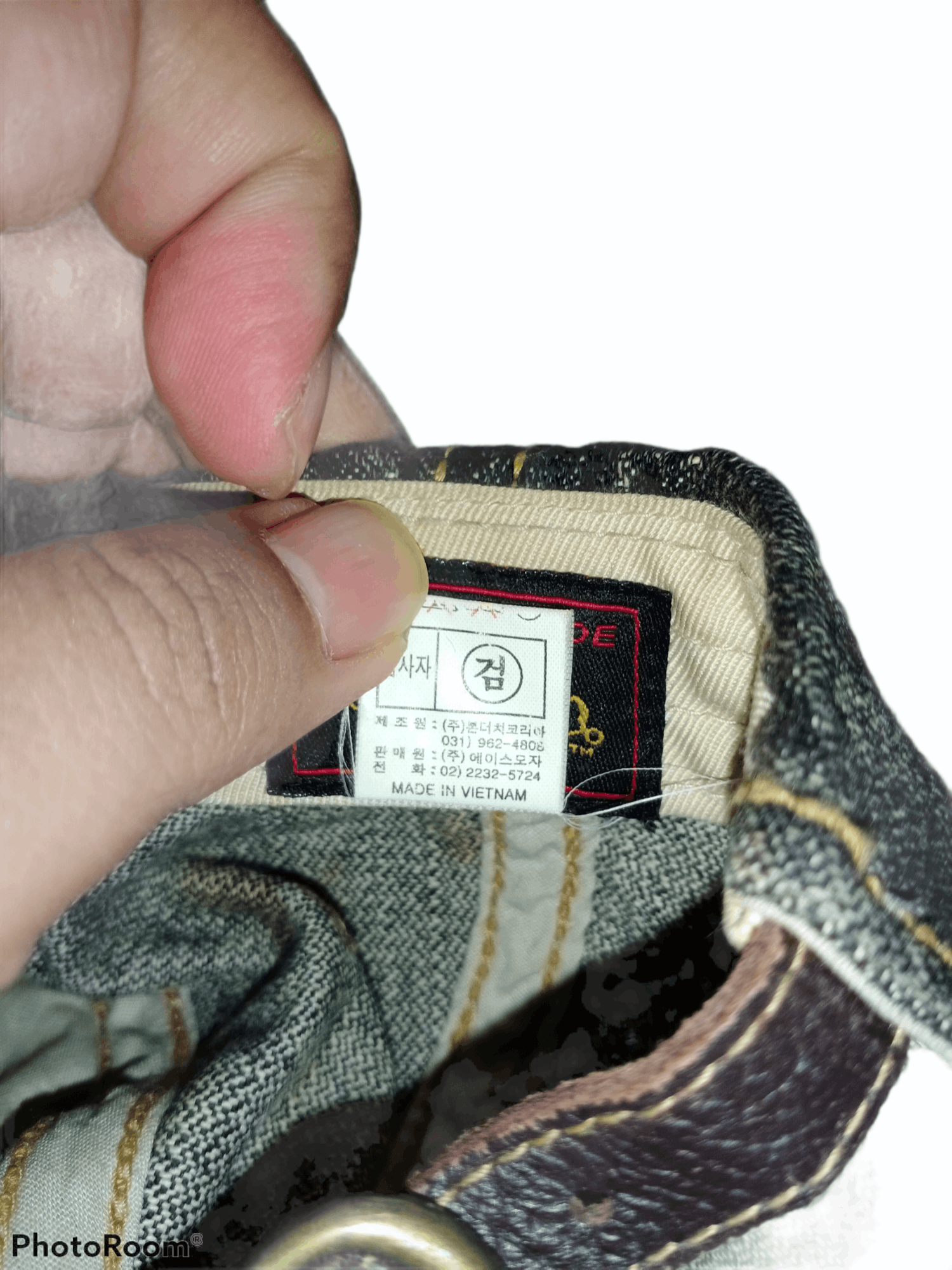Von Dutch Distressed Denim x Von Dutch Leather Buckle Adjustment Cap Size ONE SIZE - 8 Thumbnail