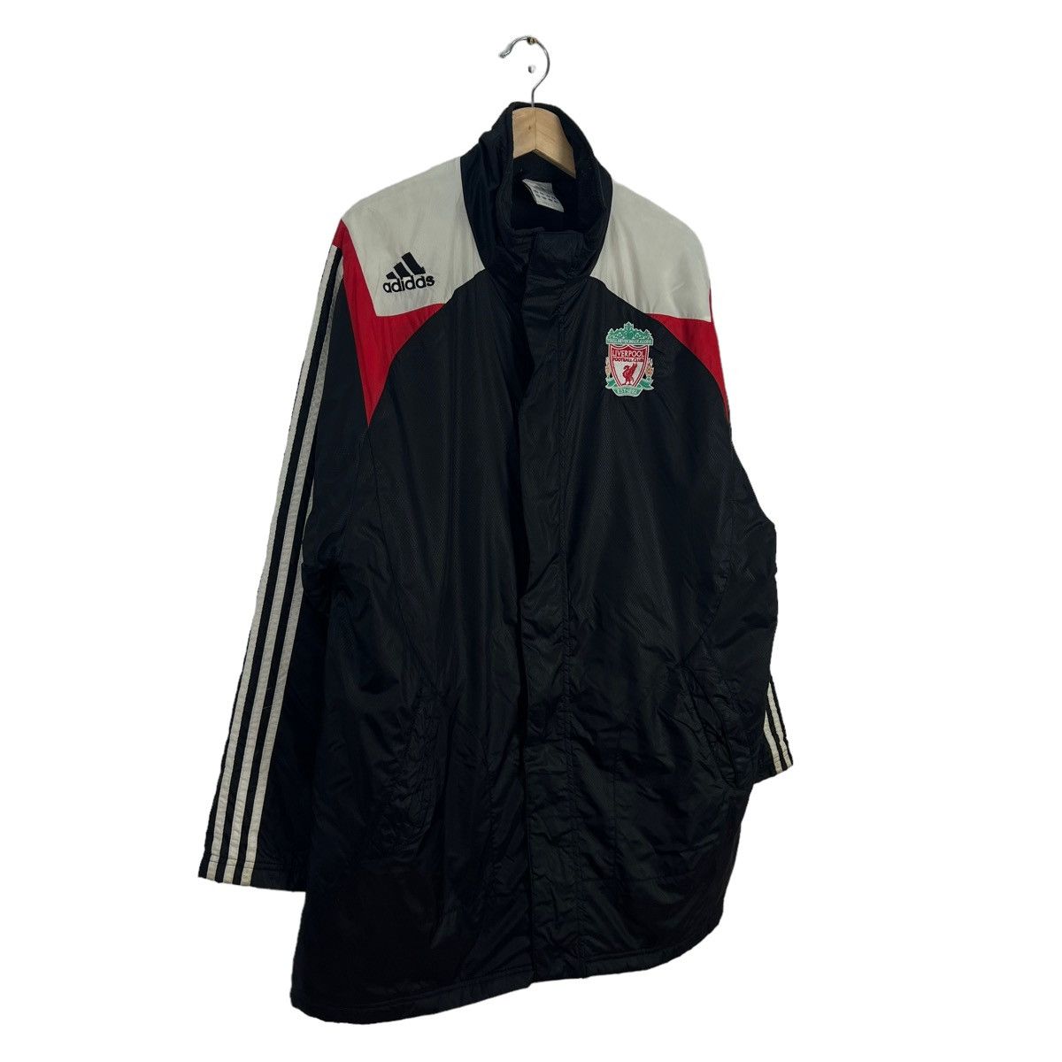 Adidas VINTAGE COACH JACKET ADIDAS LIVERPOOL CARLSBERG BIG LOGO Size US M / EU 48-50 / 2 - 5 Thumbnail