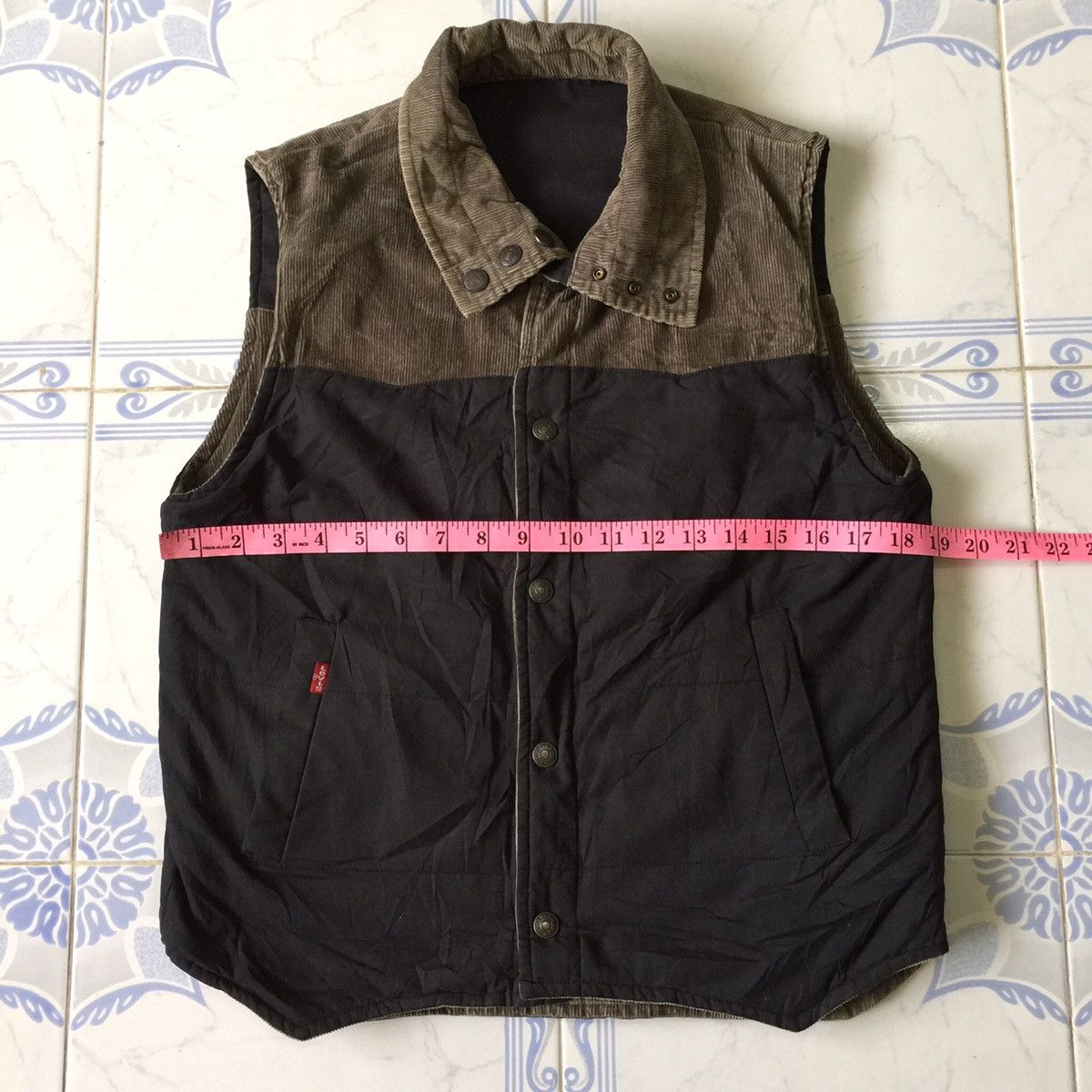 Levi's Reversible Levi’s vest jacket corduroy Size US M / EU 48-50 / 2 - 13 Thumbnail