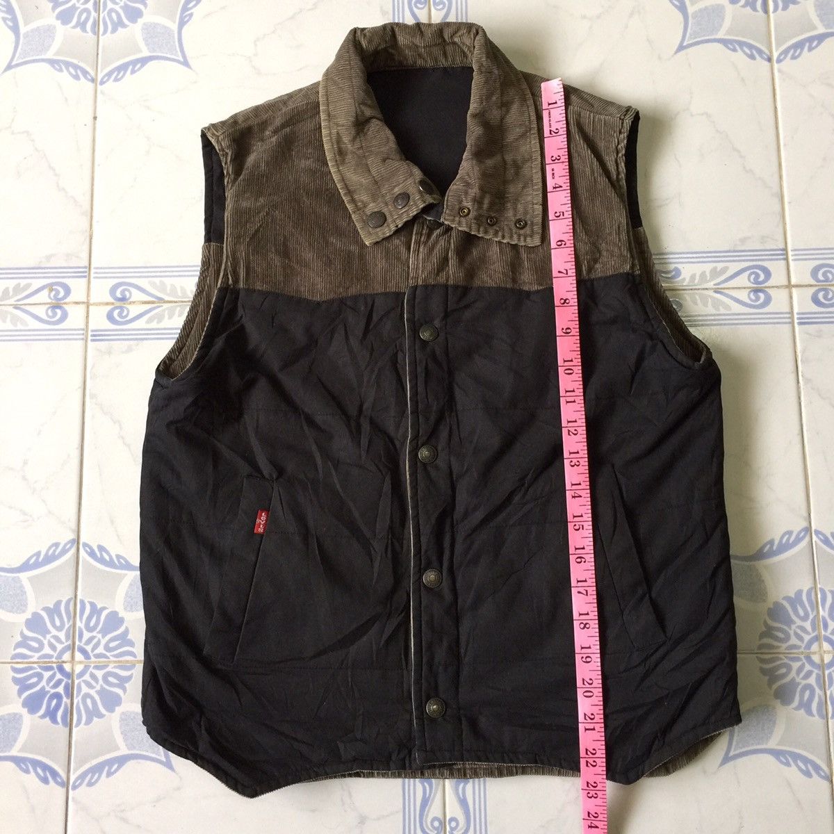 Levi's Reversible Levi’s vest jacket corduroy Size US M / EU 48-50 / 2 - 15 Thumbnail