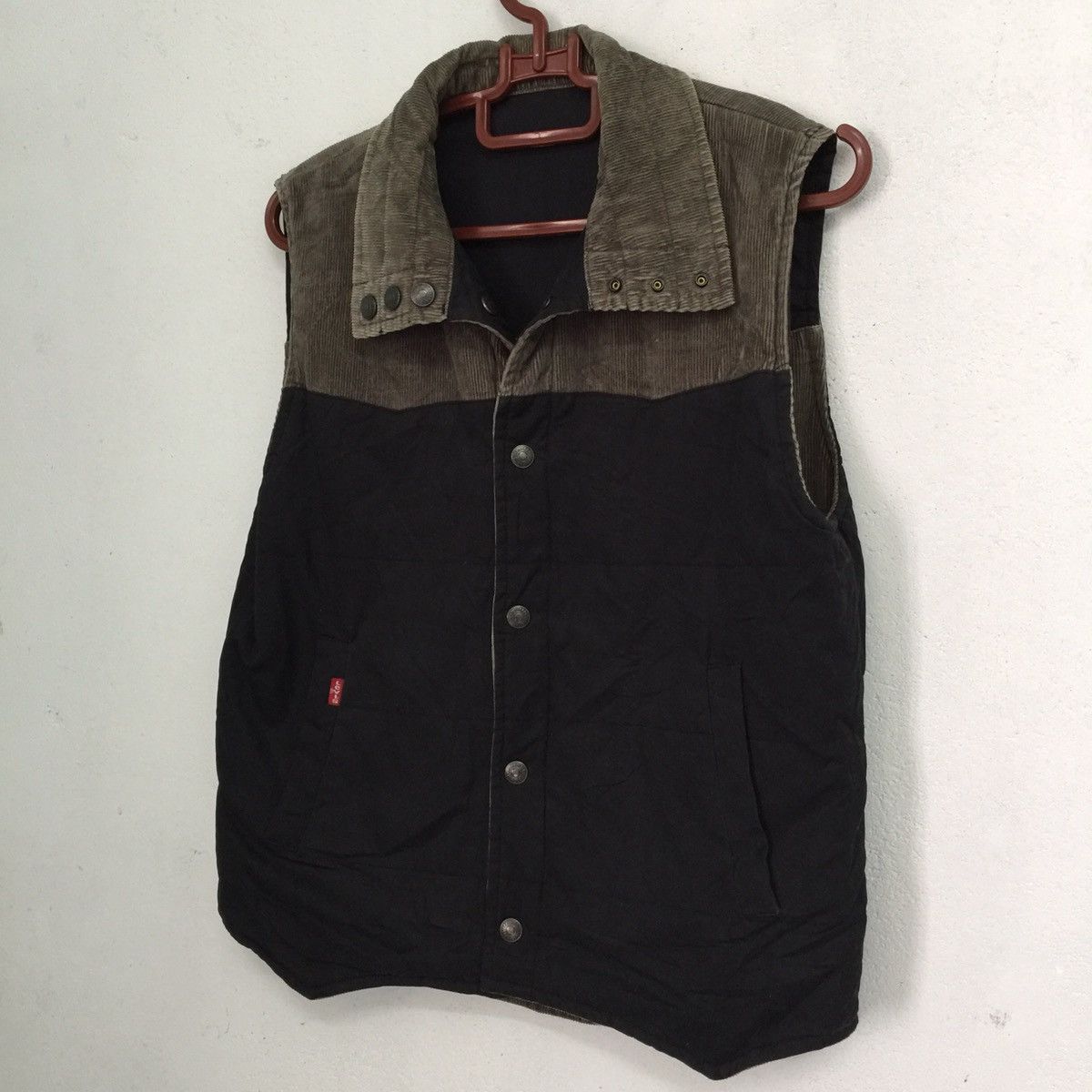 Levi's Reversible Levi’s vest jacket corduroy Size US M / EU 48-50 / 2 - 7 Thumbnail