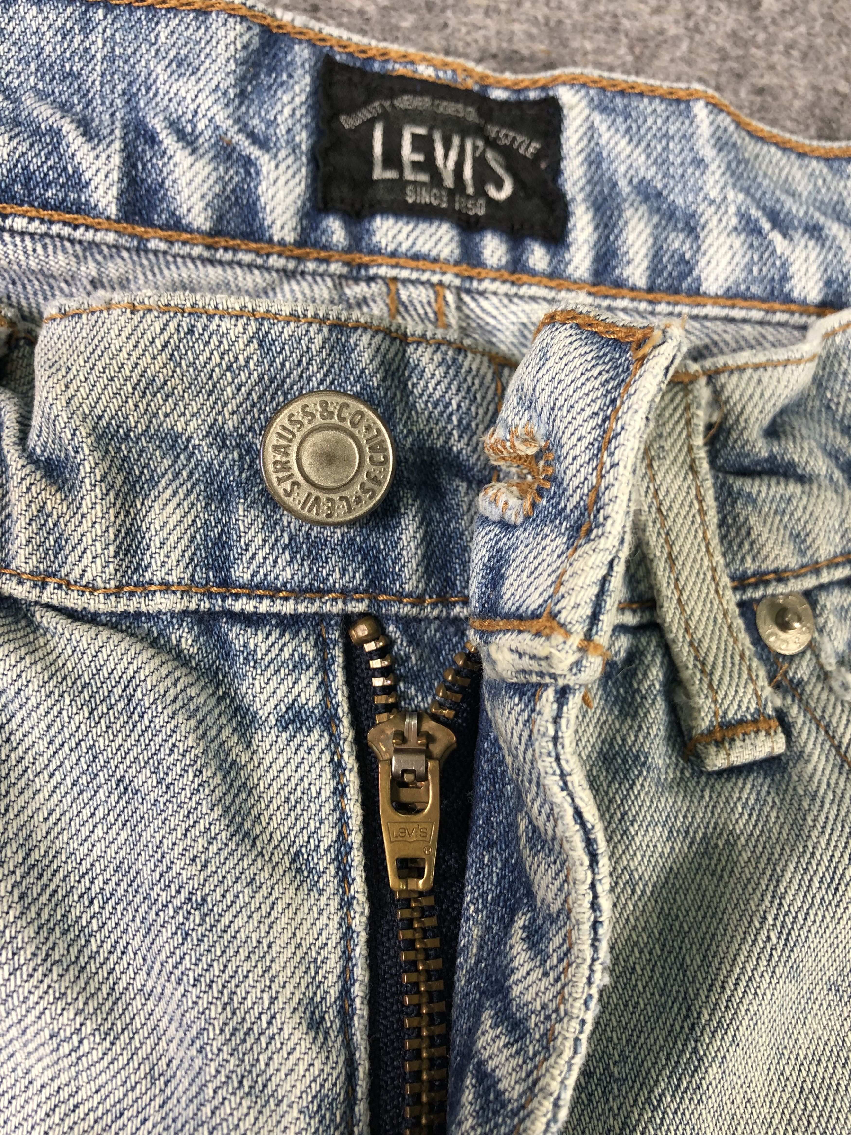 Levi's Light Blue Levis Denim Jeans 32x29 Size US 32 / EU 48 - 3 Thumbnail