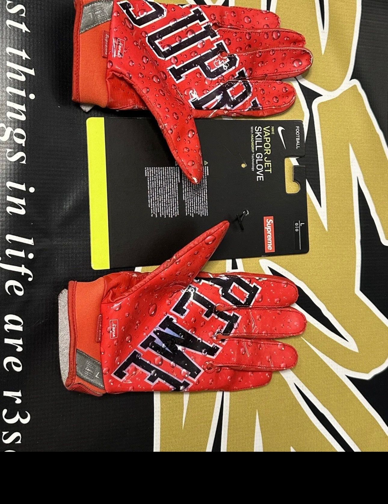 Supreme nike vapor jet 4. football gloves red clearance