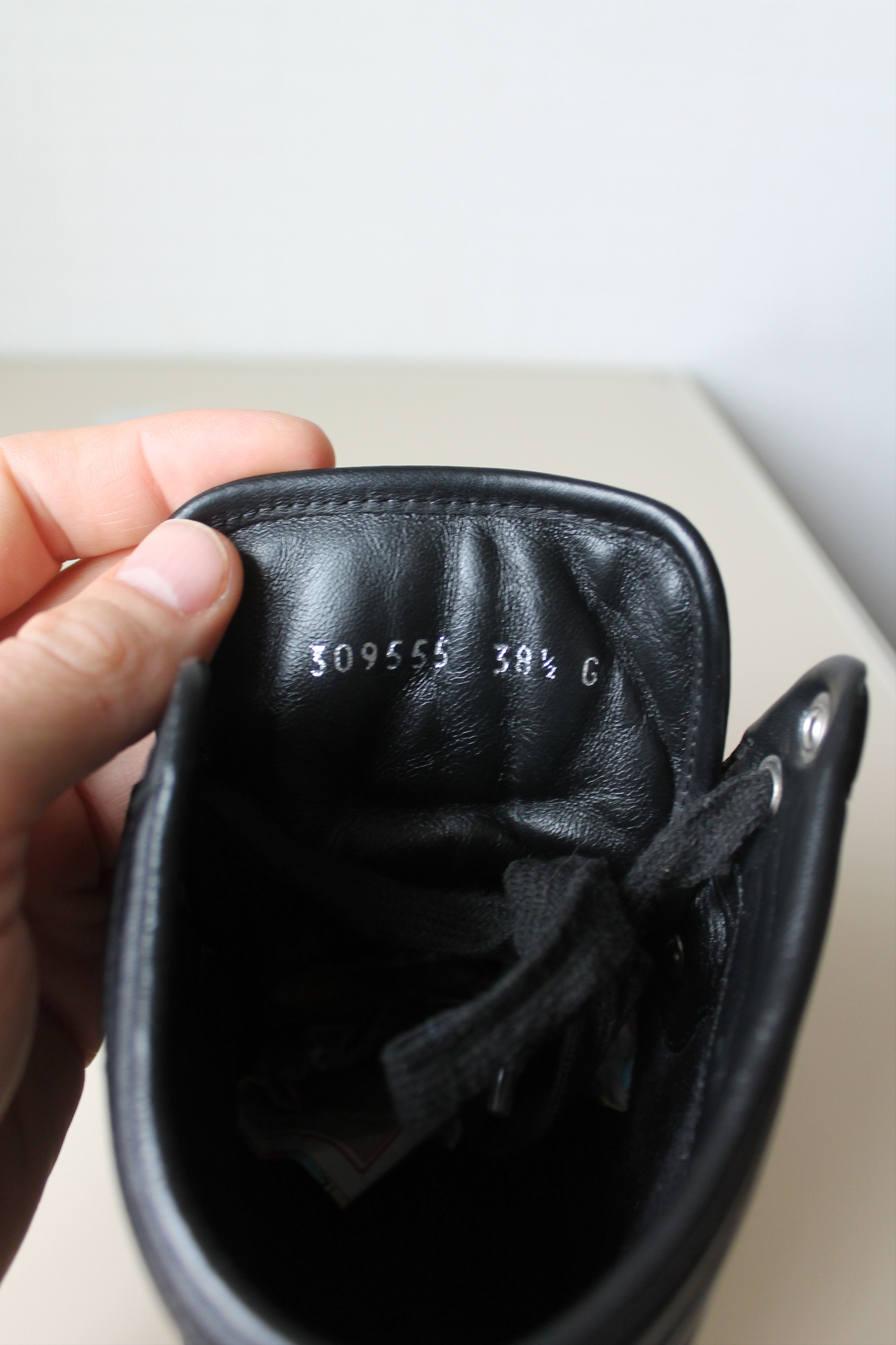 Gucci Gucci Viaggio Collection High Top Leather Sneakers Black Size US 6.5 / EU 39-40 - 8 Thumbnail