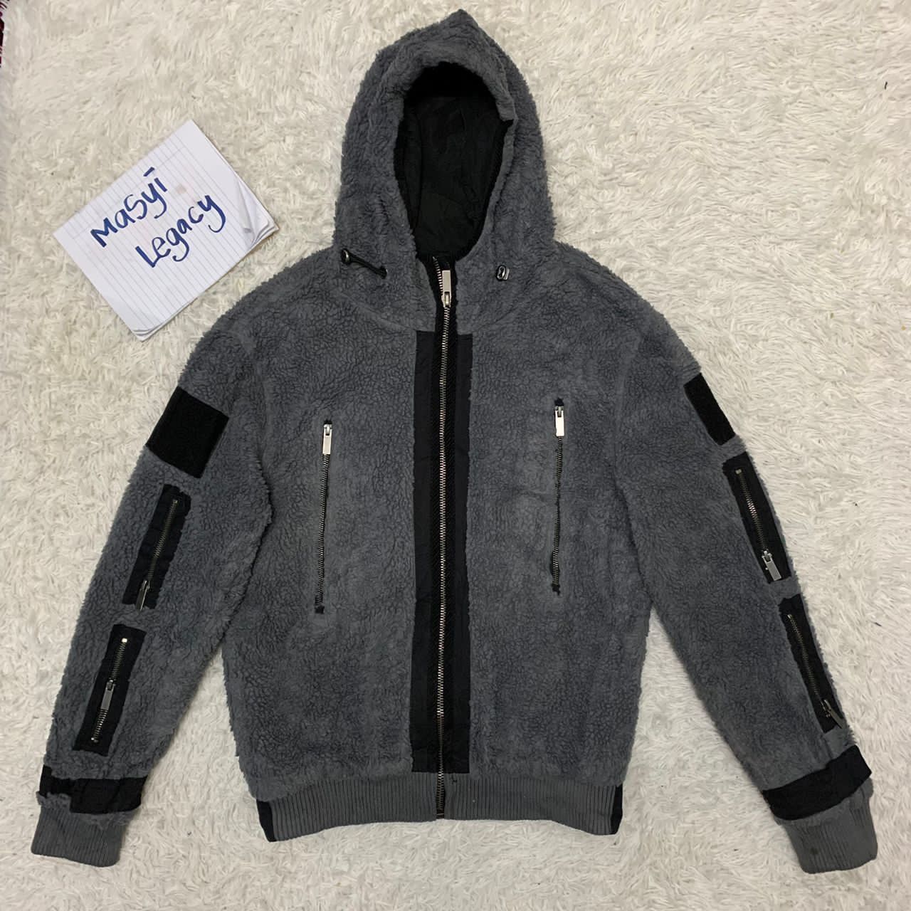 Japanese Brand Avant garde design youmizhuangbei deep pile jacket Size US M / EU 48-50 / 2 - 1 Thumbnail