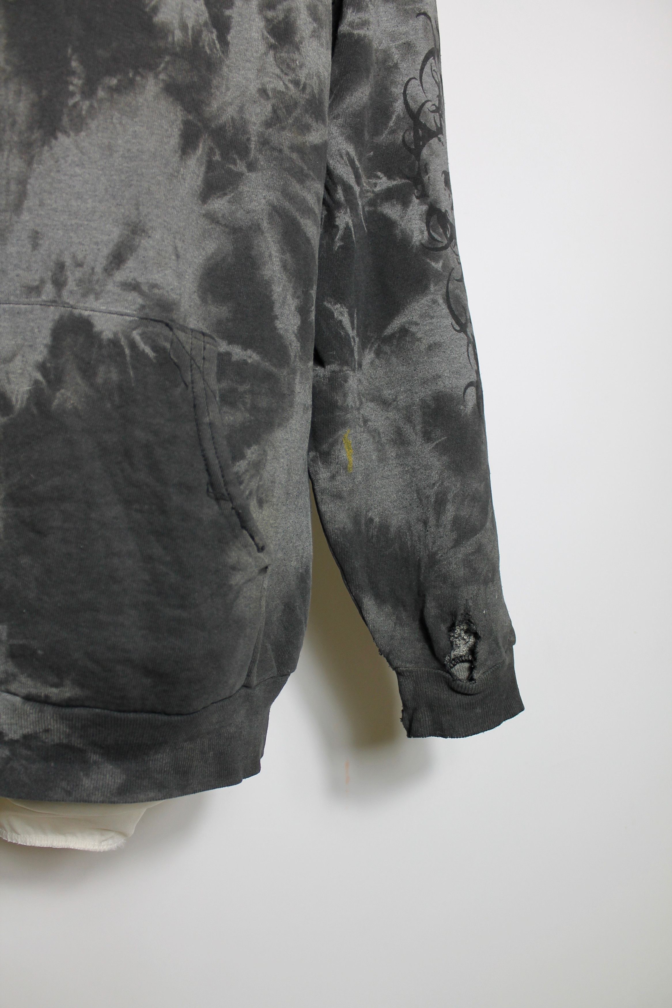 Other vintage Skulls TRASHED hoodie worn faded Black / gray Size US XXL / EU 58 / 5 - 4 Thumbnail