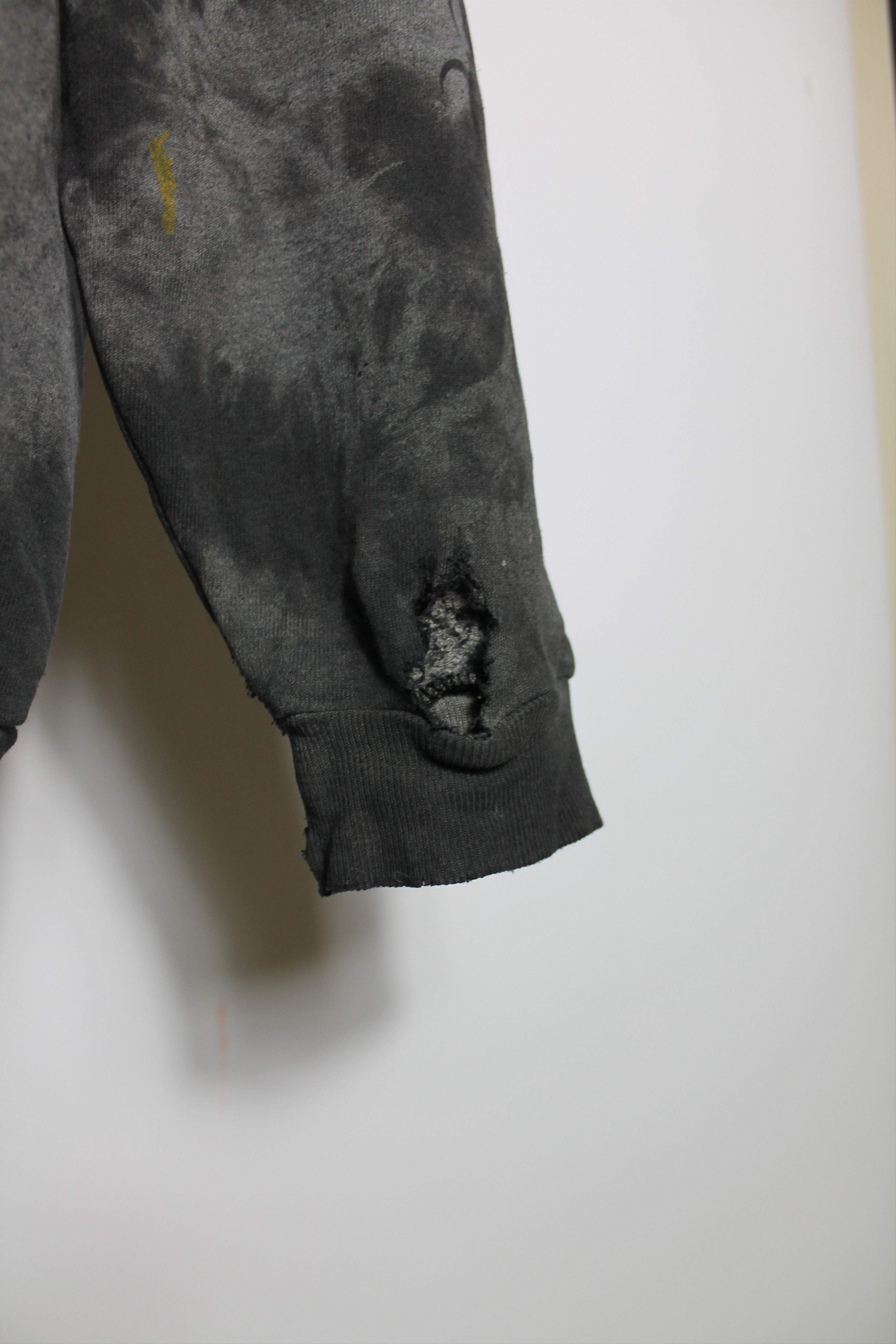 Other vintage Skulls TRASHED hoodie worn faded Black / gray Size US XXL / EU 58 / 5 - 6 Thumbnail