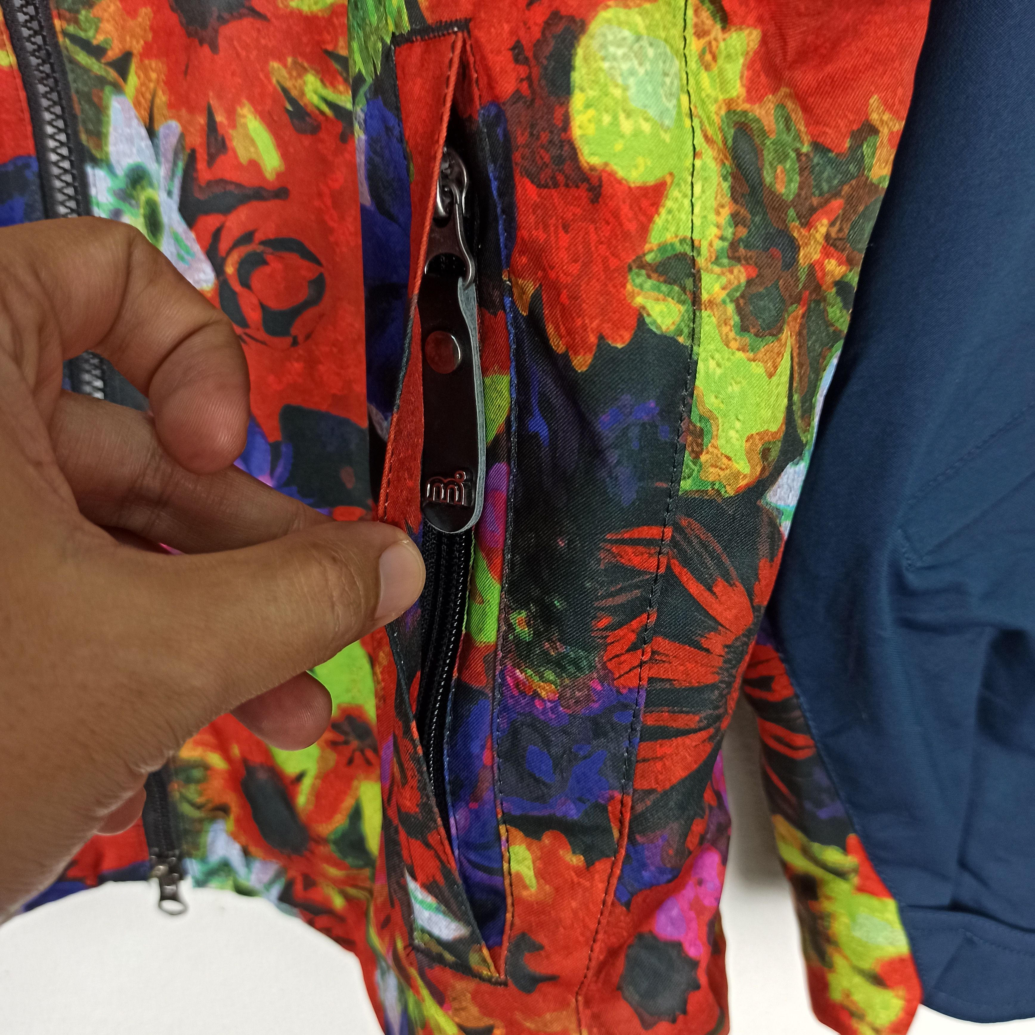Japanese Brand MISTRAL SPORTSWEAR VINTAGE WINTER FLORAL SKI JACKET Size US M / EU 48-50 / 2 - 7 Thumbnail