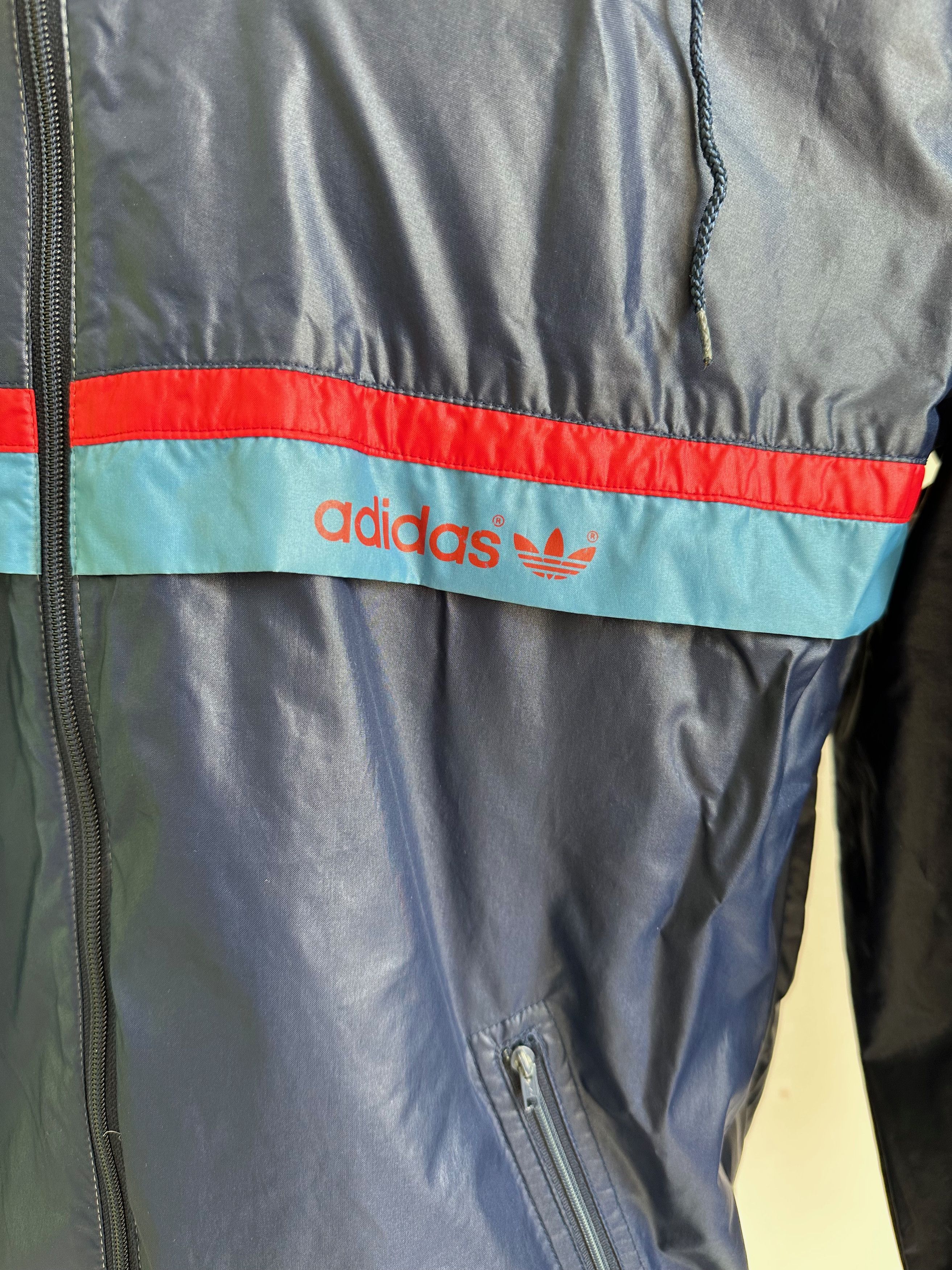 Adidas 80's - 90's ADIDAS raincoat nylon hooded packable jacket Size US M / EU 48-50 / 2 - 4 Thumbnail