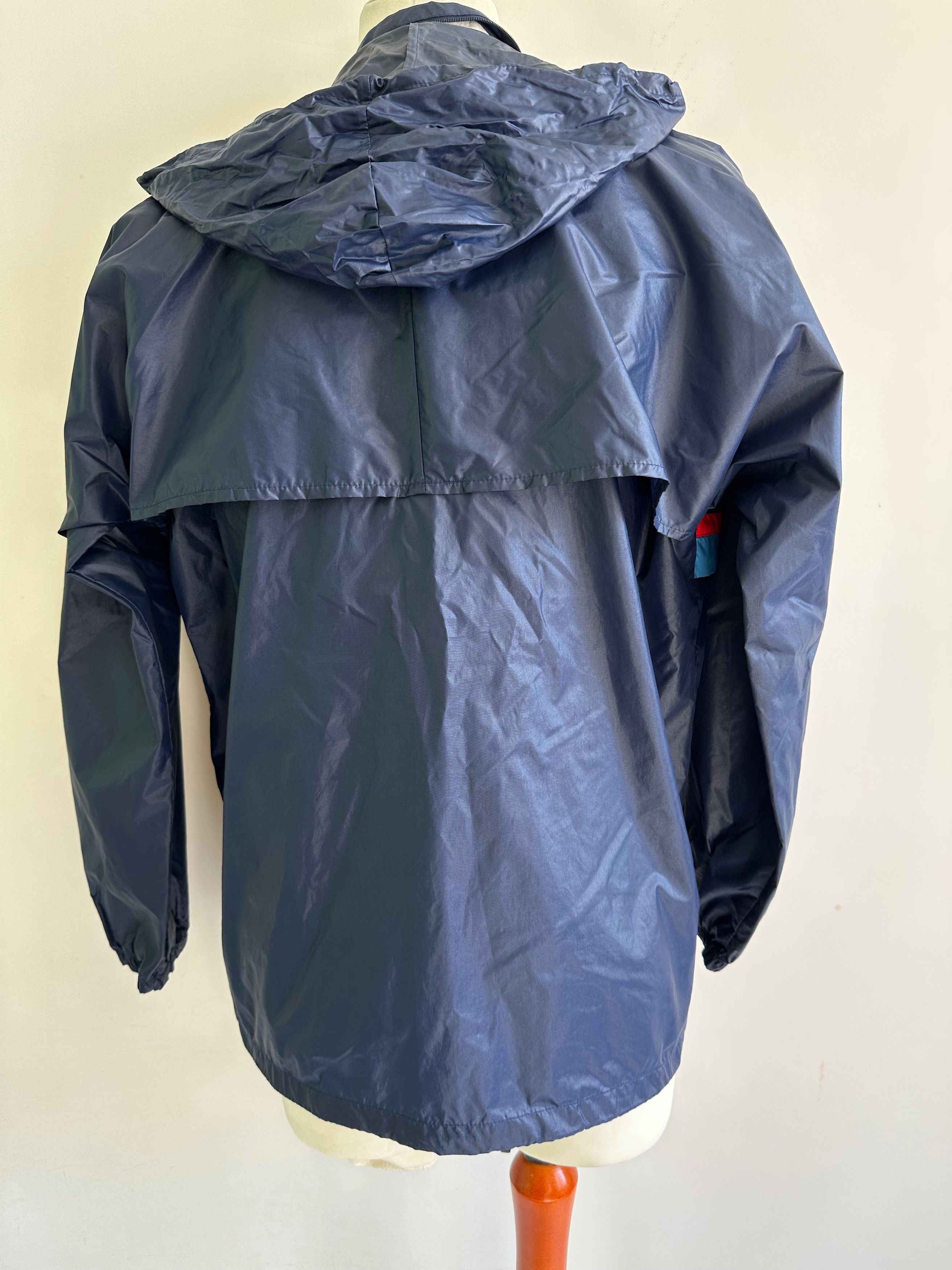 Adidas 80's - 90's ADIDAS raincoat nylon hooded packable jacket Size US M / EU 48-50 / 2 - 6 Thumbnail