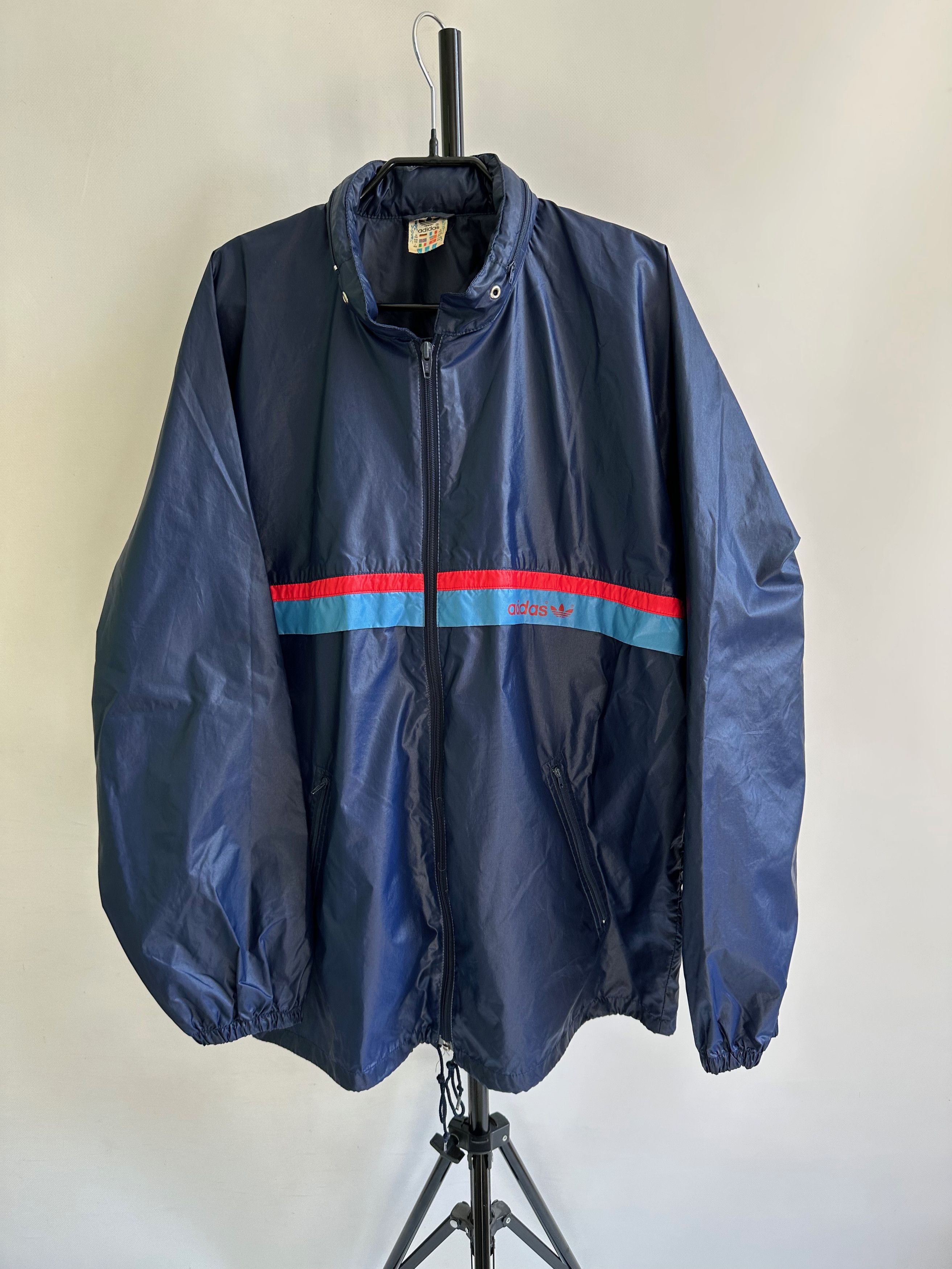 Adidas 80's - 90's ADIDAS raincoat nylon hooded packable jacket Size US M / EU 48-50 / 2 - 2 Preview