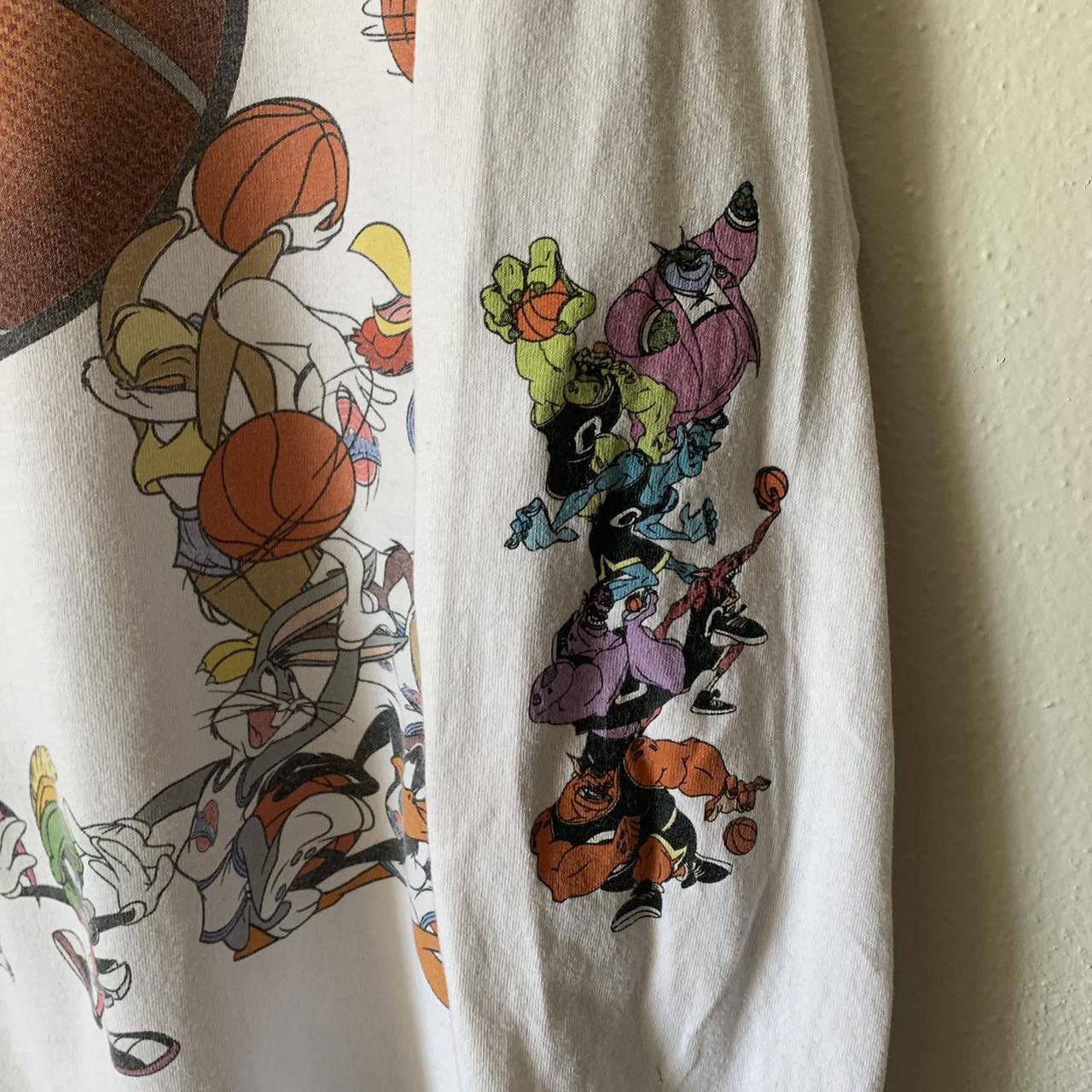 Disney × Vintage nba bulls michael jordan space jam Looney Tunes basketball Size US XL / EU 56 / 4 - 2 Thumbnail