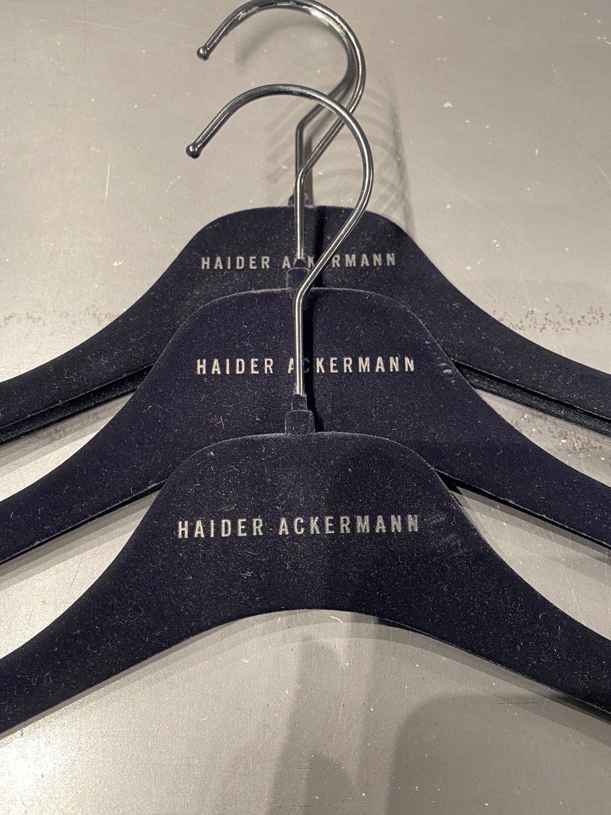 Haider Ackermann VELVET HANGER Size ONE SIZE - 2 Thumbnail