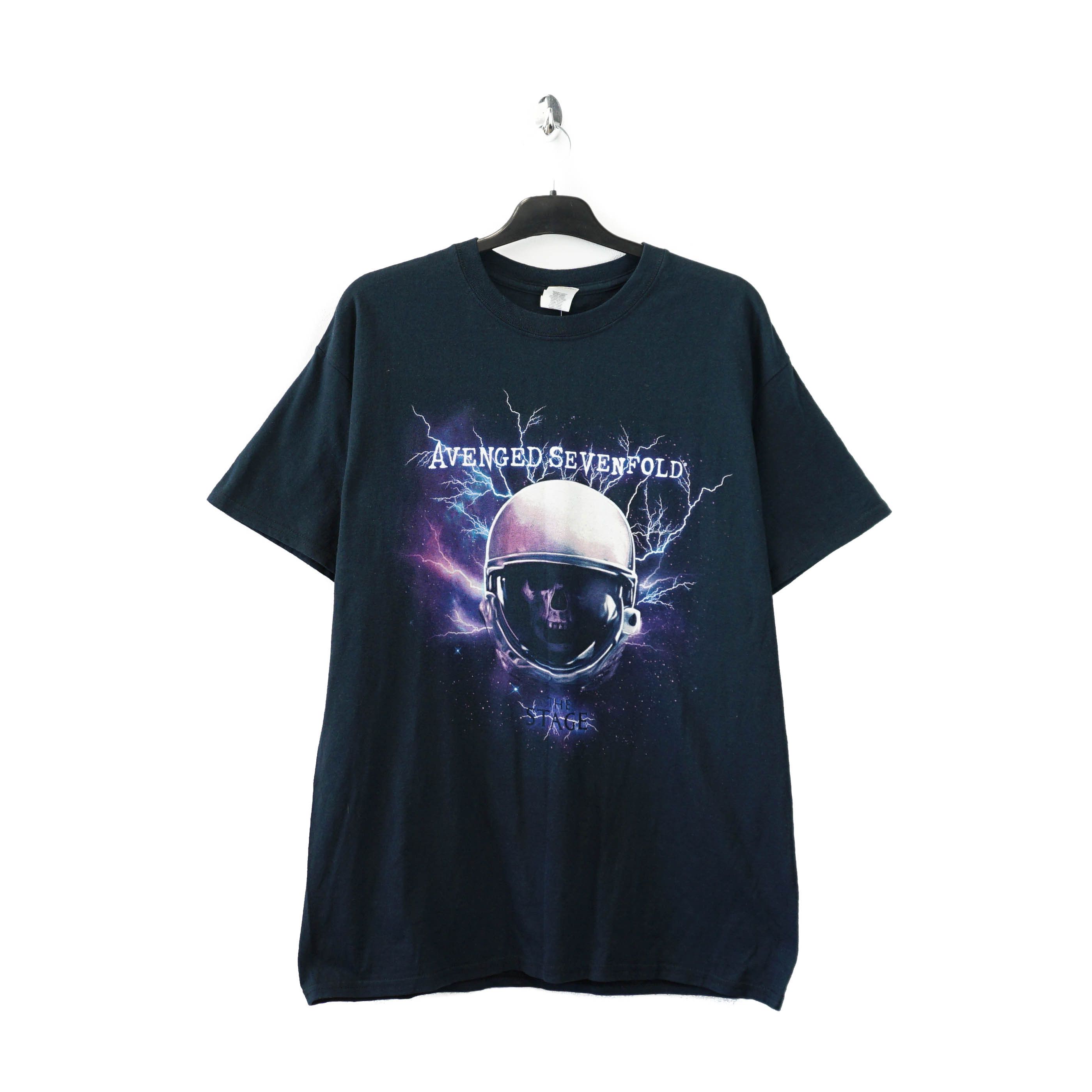 Band Tees Avenged Sevenfold World Tour 2017 Graphic Tee Size US L / EU 52-54 / 3 - 1 Thumbnail