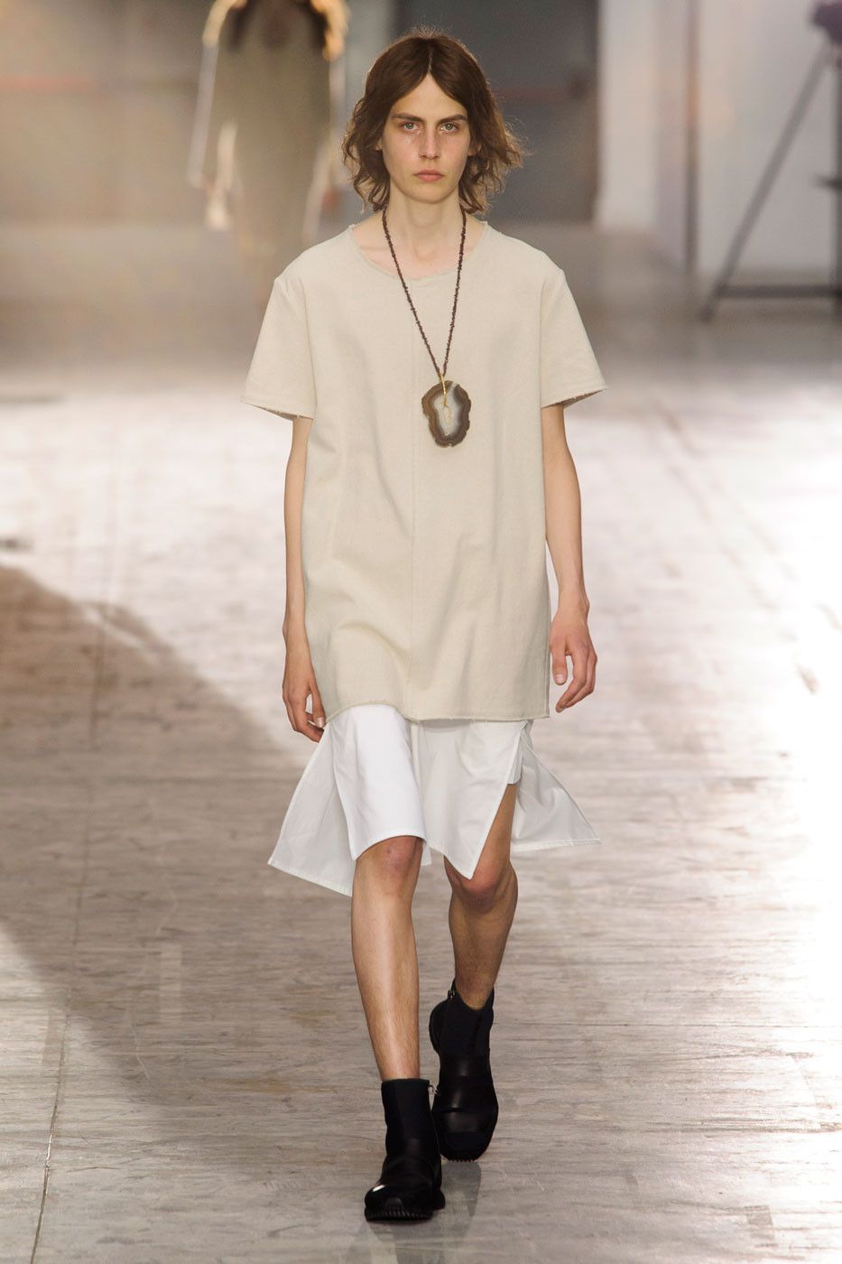 Damir Doma Tala Organic Hemp Frayed t-shirt Size US L / EU 52-54 / 3 - 1 Thumbnail