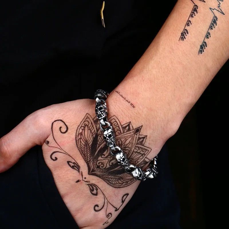 Jewelry 10MM Punk Skull Bracelet Size ONE SIZE - 2 Thumbnail
