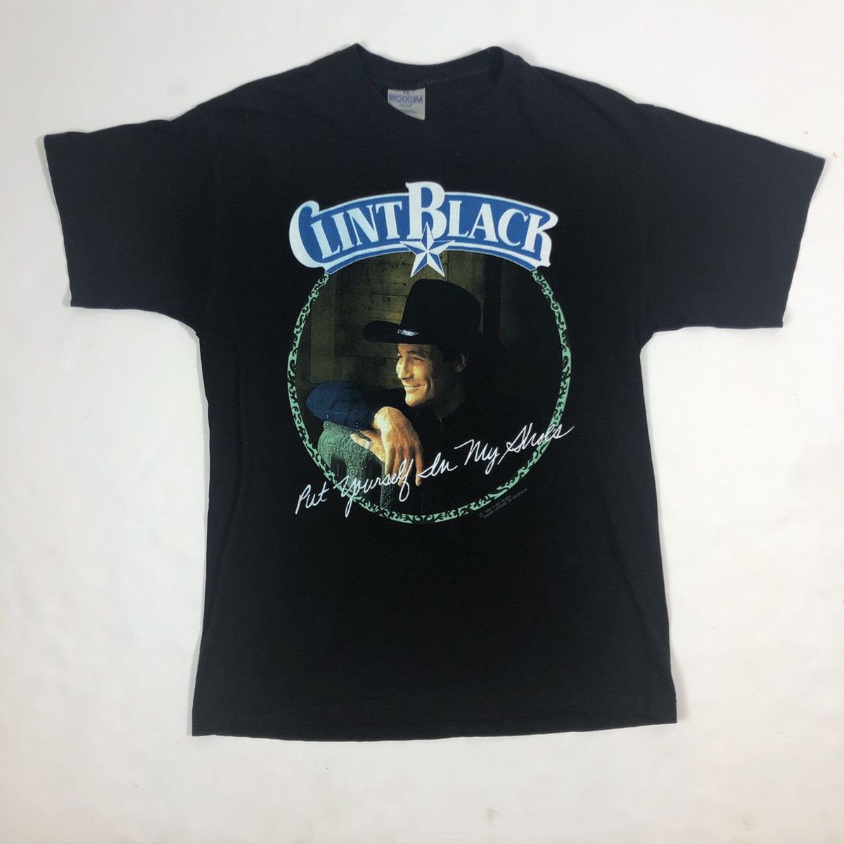 Band Tees Vintage 90s Clint Black Put Yourself In My Shoes T-Shirt Size US S / EU 44-46 / 1 - 10 Thumbnail