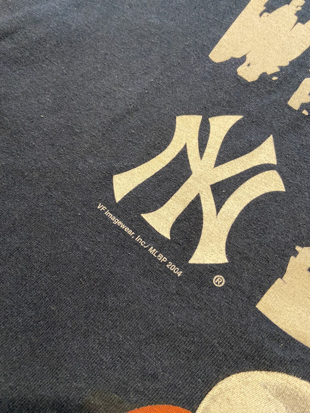 Vintage Vintage New York Yankees Hey Red Sox Who's Your Daddy? Tee Size US L / EU 52-54 / 3 - 3 Thumbnail