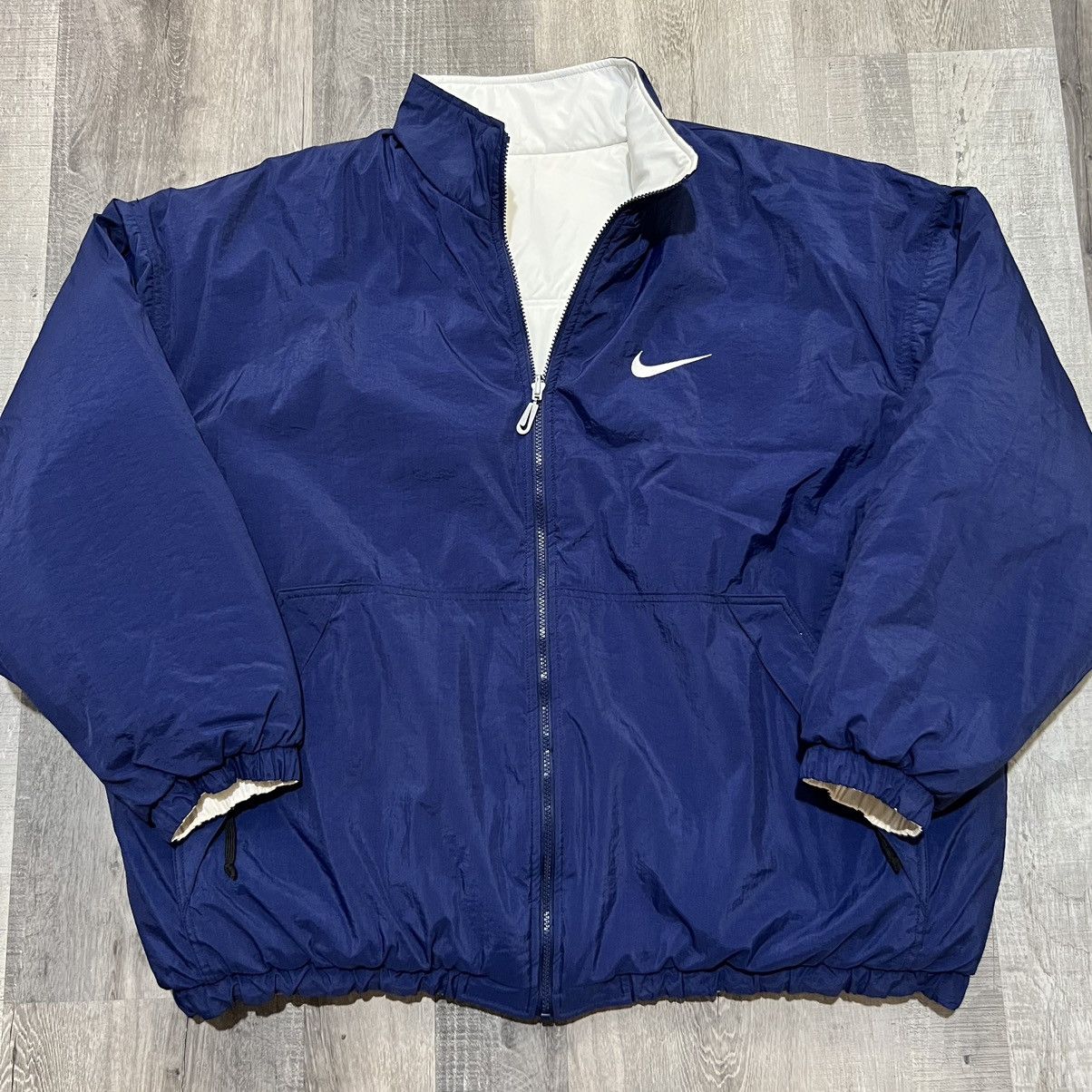 Nike VTG 90’s Nike Big Swoosh Blue/White Reversible Puffer Jacket | Grailed