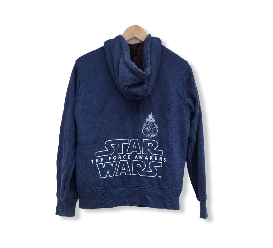 Japanese Brand Uniqlo Star Wars BB8 hoodie sherpa inside Size US M / EU 48-50 / 2 - 1 Thumbnail