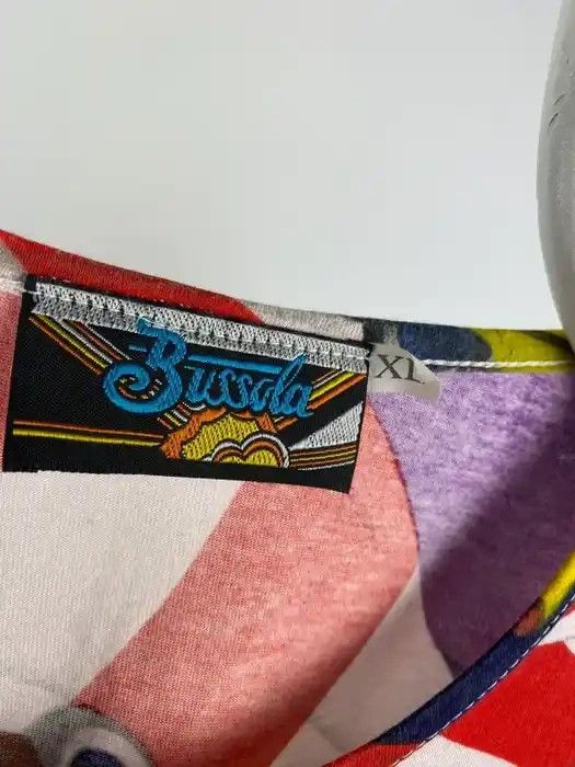 Band Tees American vintage cars multi logo size XLarge band tee Size US XL / EU 56 / 4 - 2 Thumbnail