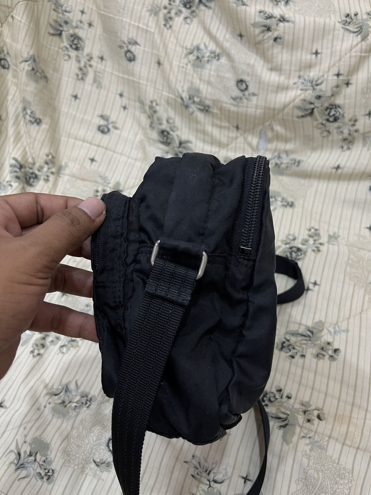 Yohji Yamamoto YSACCS POUR FEMME SLING BAG Size ONE SIZE - 6 Thumbnail