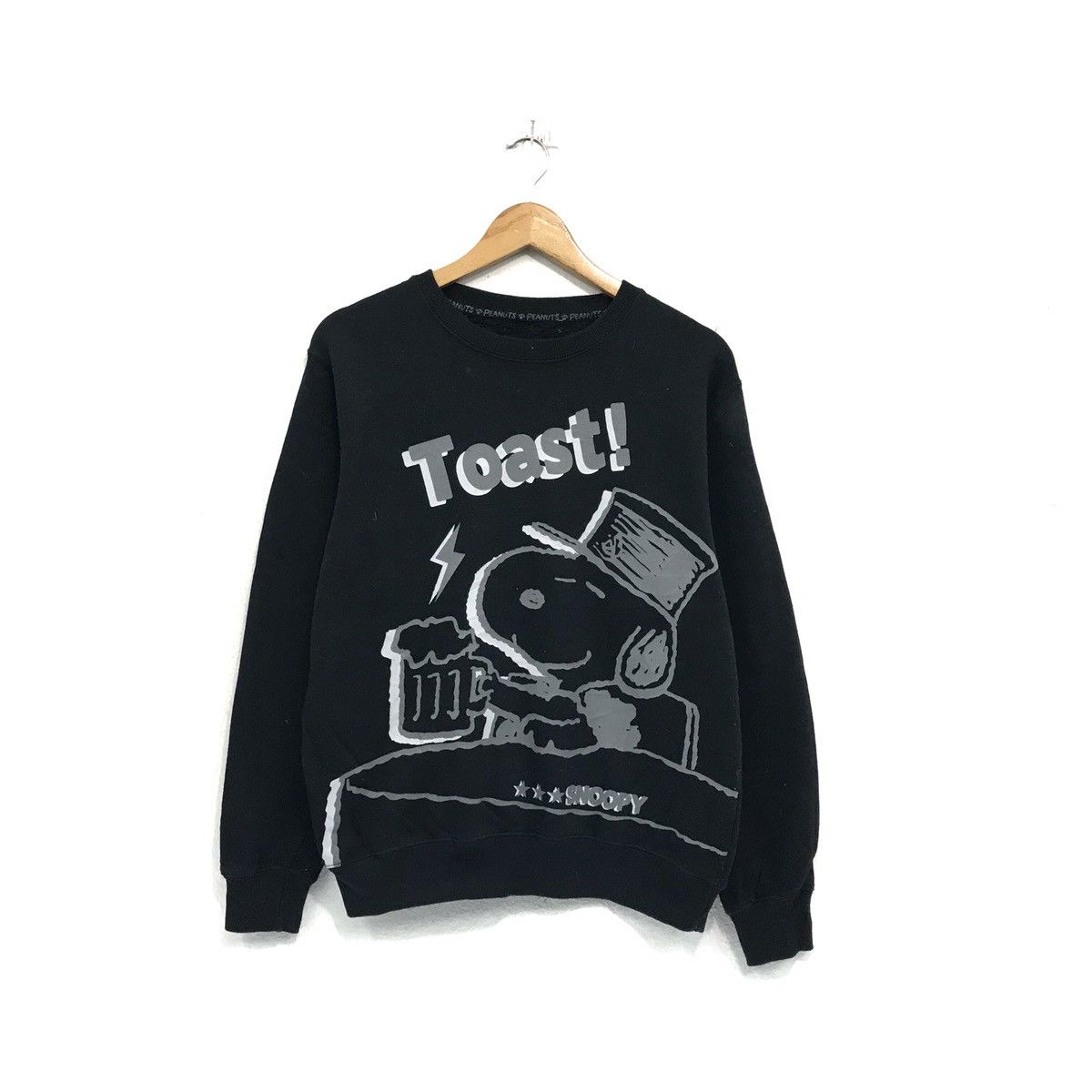 Peanuts Snoopy Sweatshirt Crewneck Toast Peanuts Snoopy
