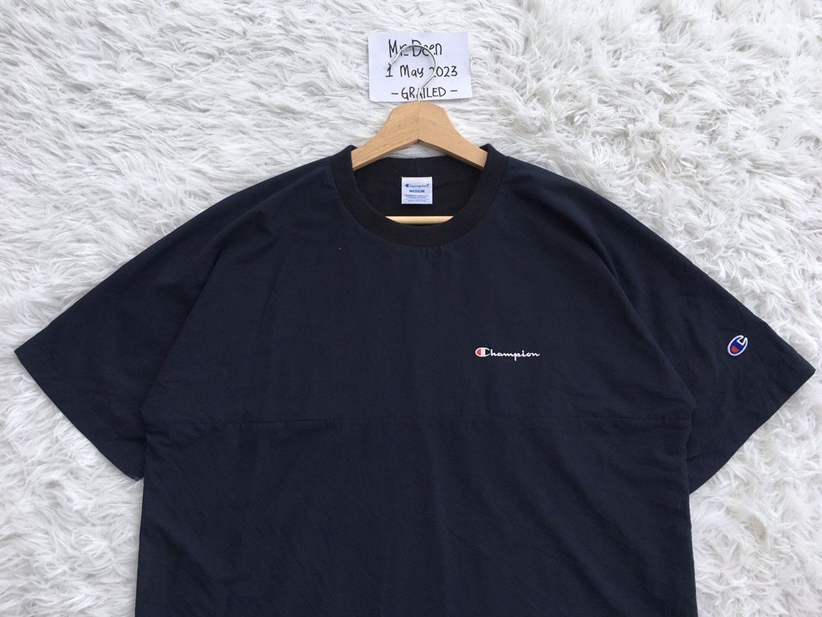 Champion Rare CHAMPION Nylon Tshirt Size US M / EU 48-50 / 2 - 5 Thumbnail
