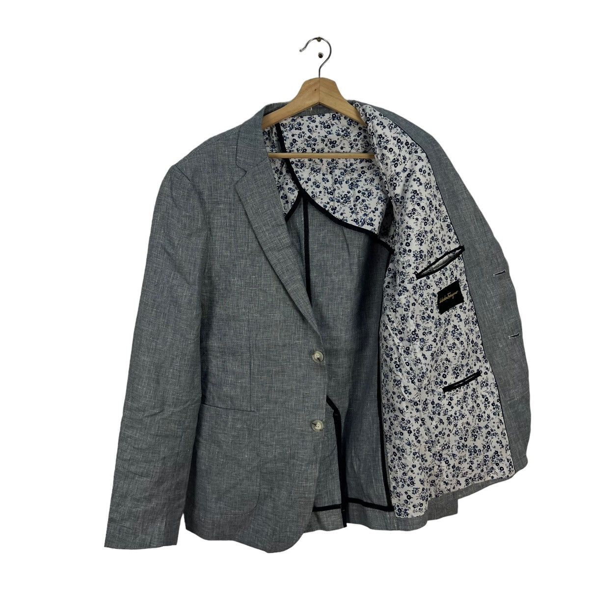 Salvatore Ferragamo VINTAGE SALVATORE FERRAGAMO CHORE JACKET MADE IN ITALY Size US L / EU 52-54 / 3 - 9 Thumbnail