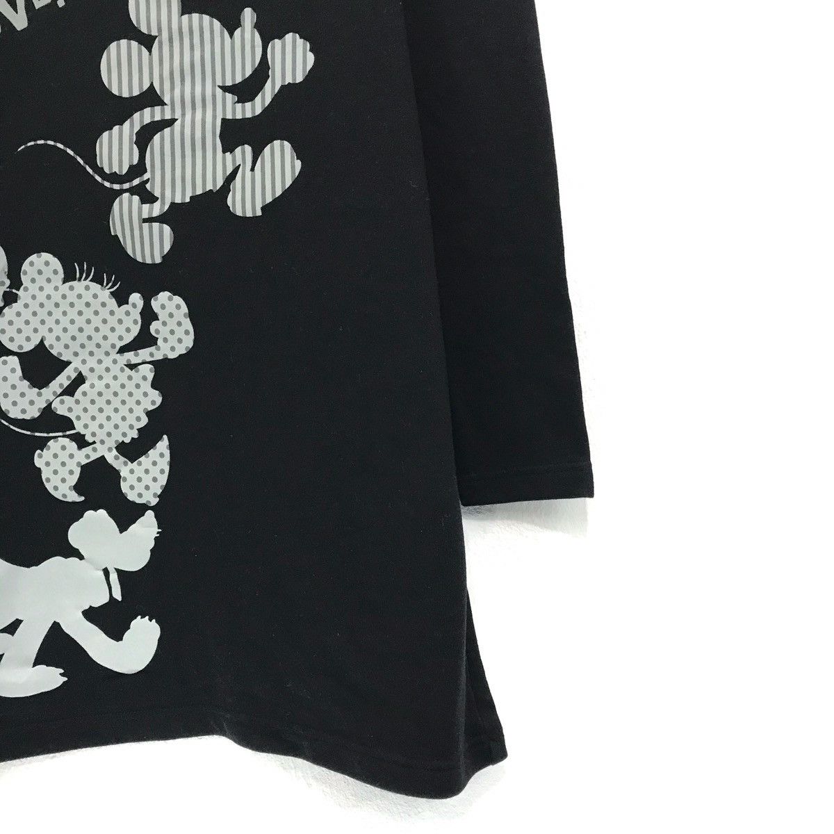 Cartoon Network × Disney × Mickey Mouse Vintage Mickey Mouse Sweatshirt Mickey Biglogo Size US S / EU 44-46 / 1 - 3 Thumbnail