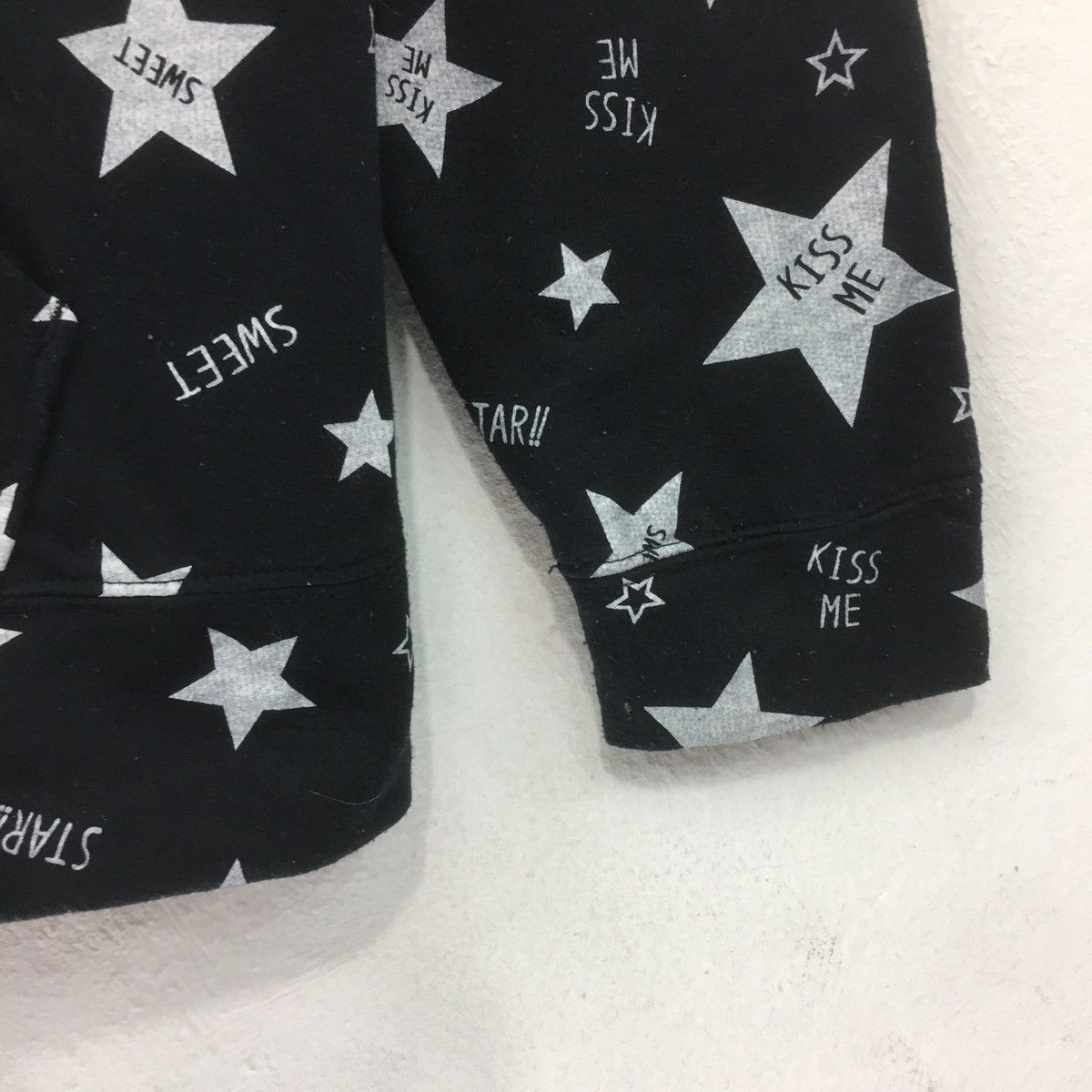 Cartoon Network × Disney × Mickey Mouse Minie Mouse SweatshirtHoodie Biglogo Minie Fullprint Zipper Size US S / EU 44-46 / 1 - 7 Thumbnail