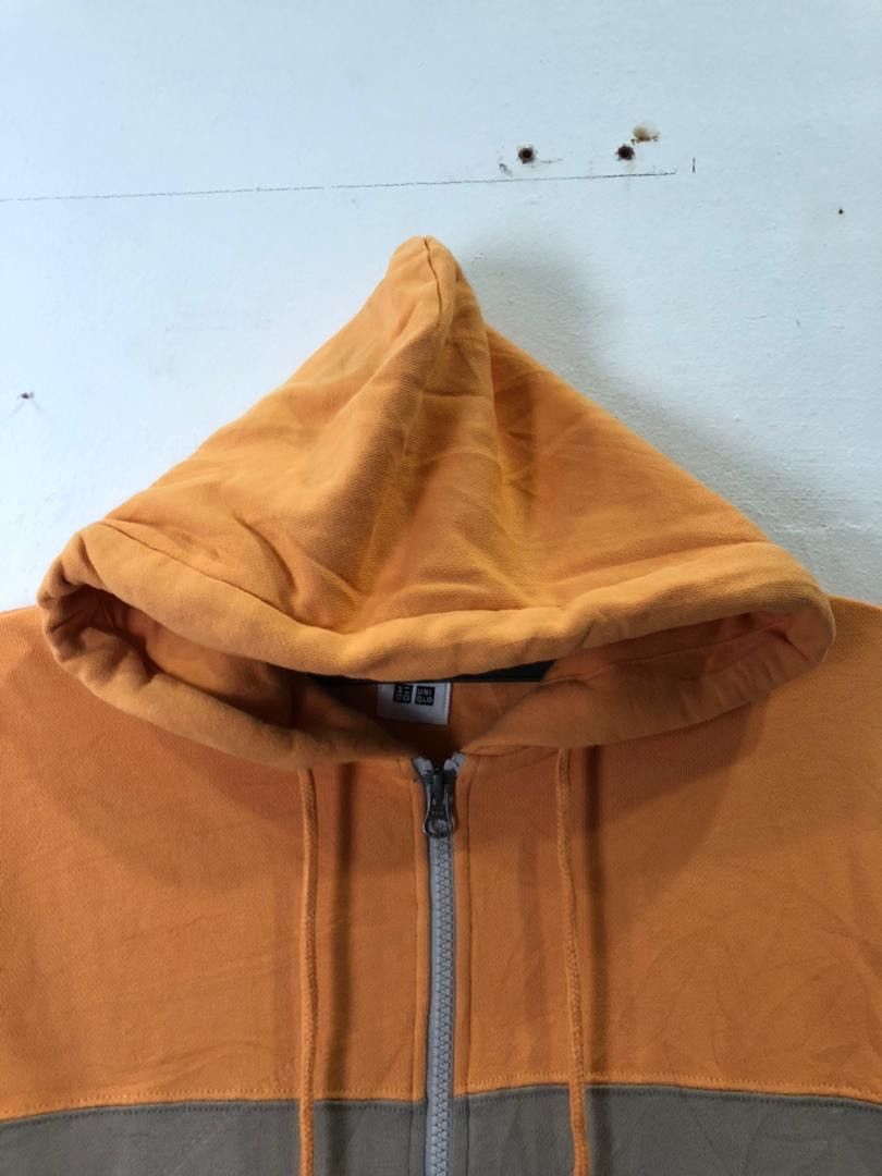 Japanese Brand × Uniqlo Uniqlo Hoodie Three Colour Size M Size US M / EU 48-50 / 2 - 3 Thumbnail