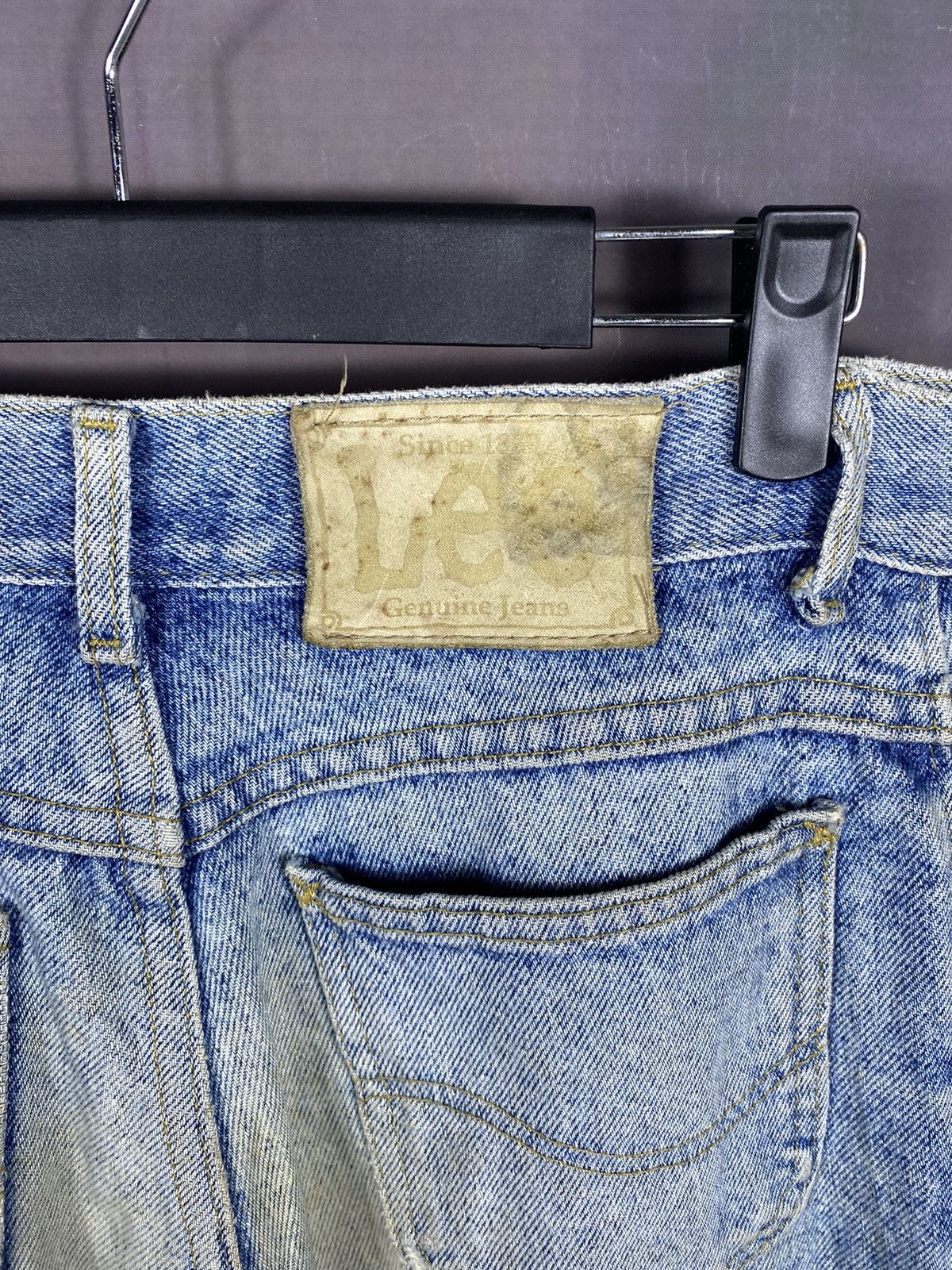 Lee × Vintage Vintage 29x34 Lee Light Washed Distressed Denim Jeans Size US 29 - 10 Thumbnail