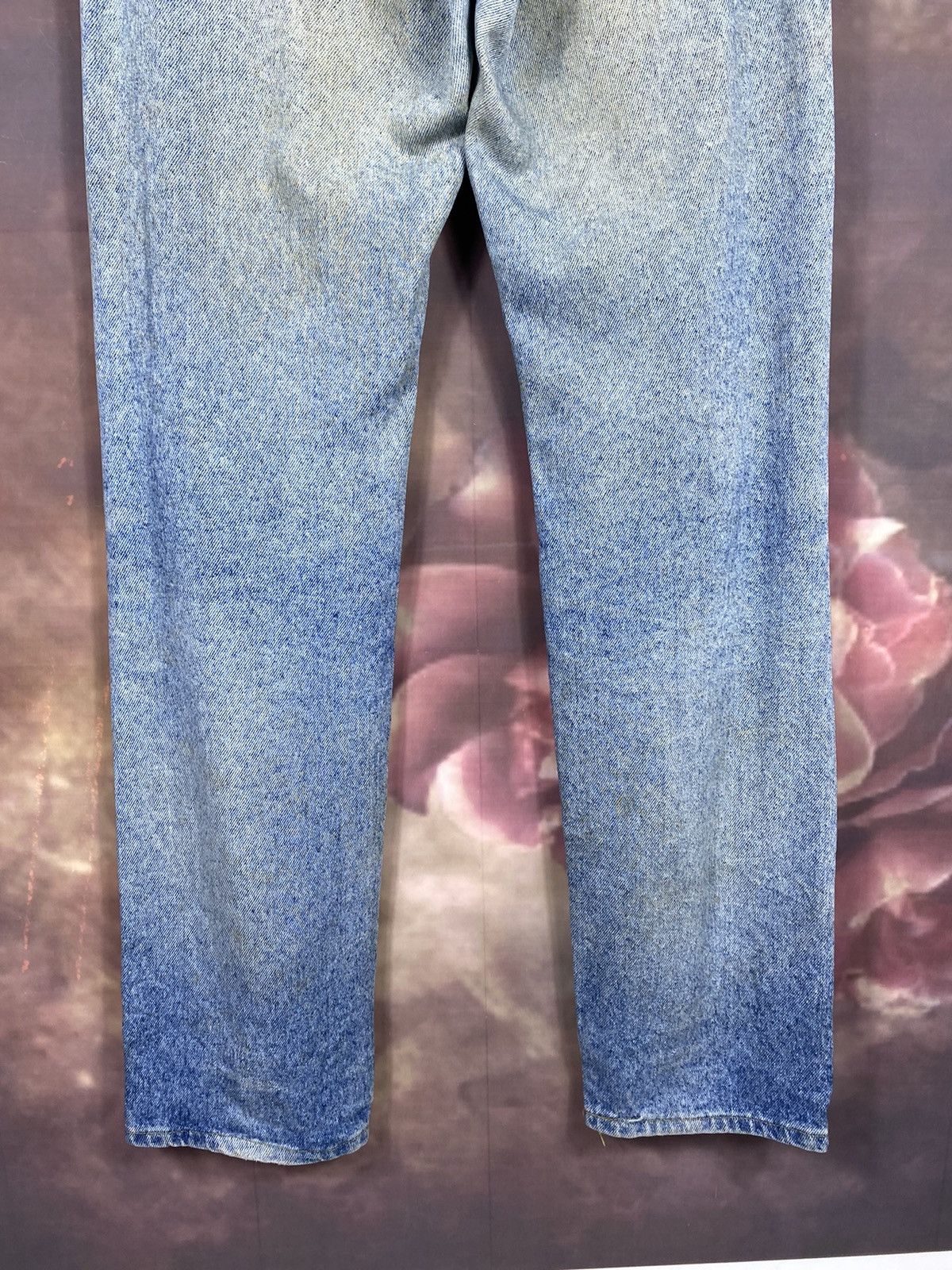 Lee × Vintage Vintage 29x34 Lee Light Washed Distressed Denim Jeans Size US 29 - 9 Thumbnail