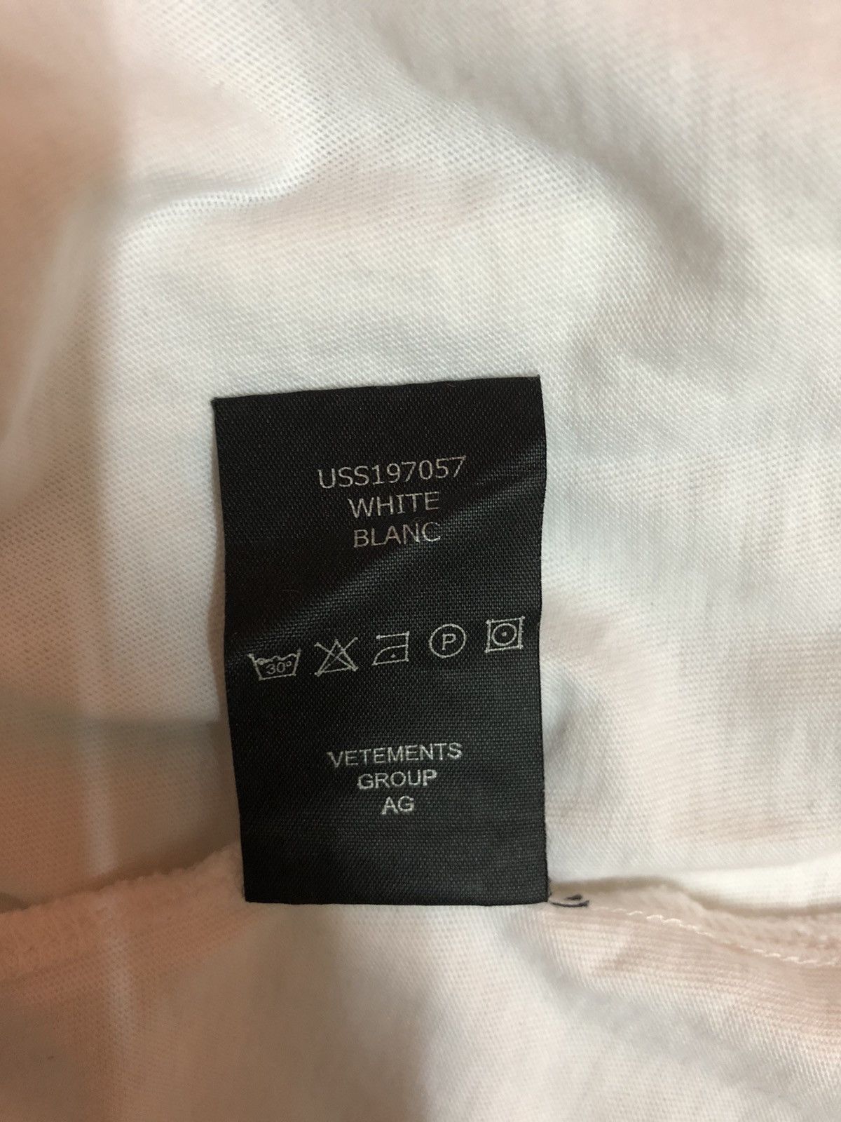Vetements Vetements MIAMI CAFE Save the Planet Size S Size US S / EU 44-46 / 1 - 8 Thumbnail