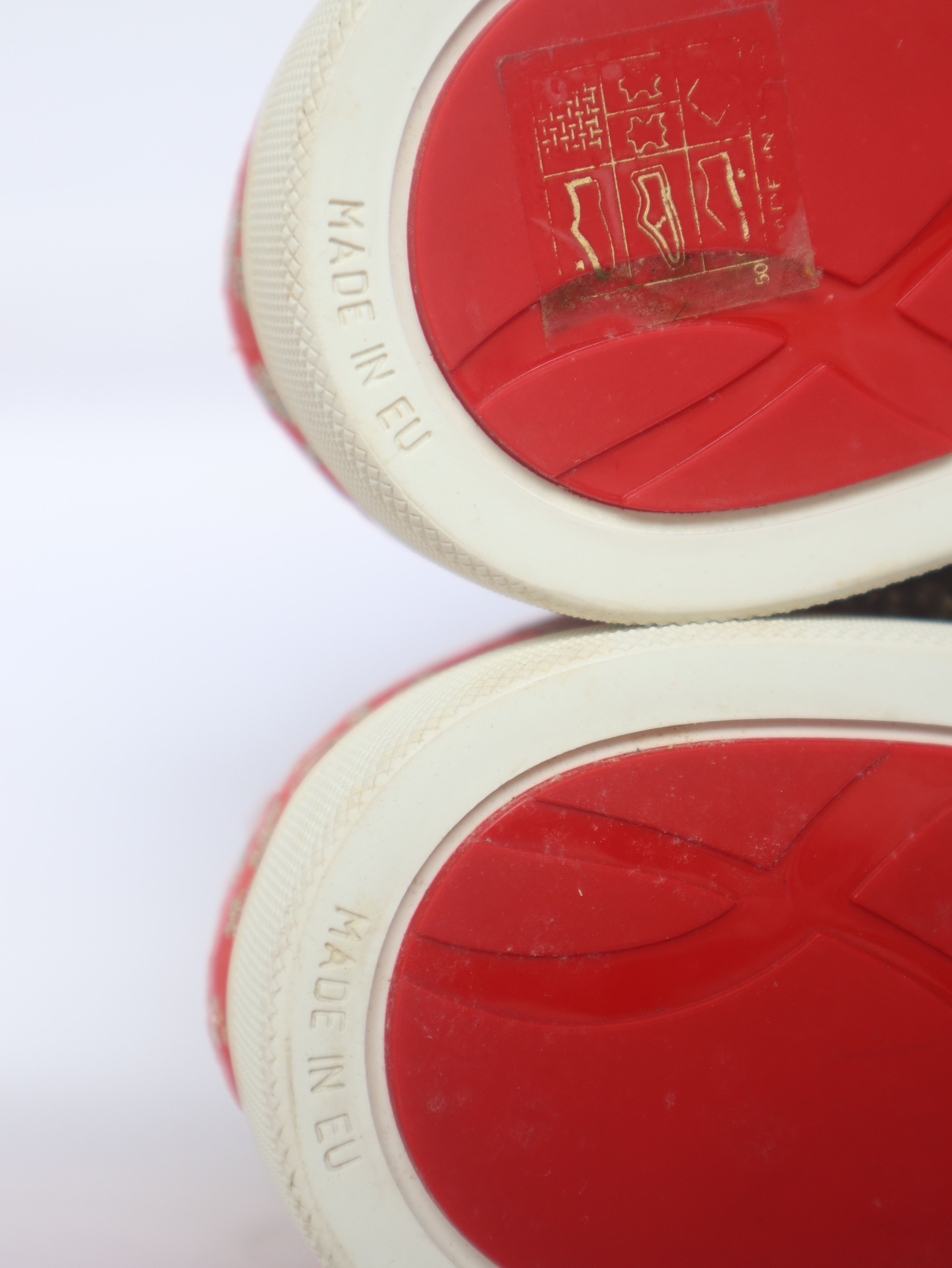 Christian Louboutin Christian Louboutin x Sabyasachi Sneakers Ultra Rare Size US 9 / EU 42 - 7 Thumbnail