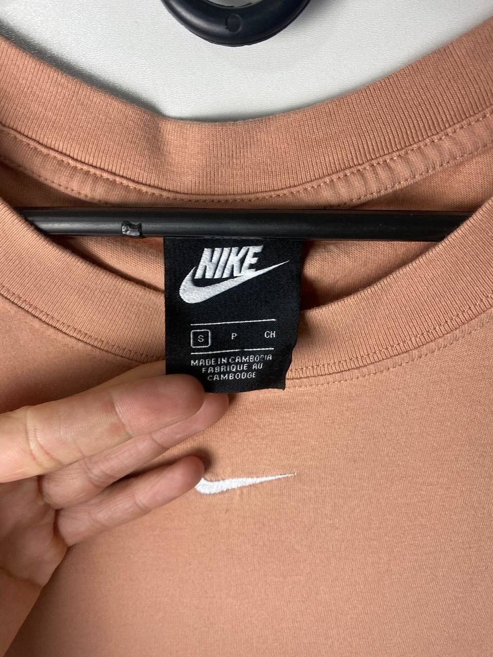 Nike Nike centre swoosh t-shirt size S Size US S / EU 44-46 / 1 - 3 Thumbnail