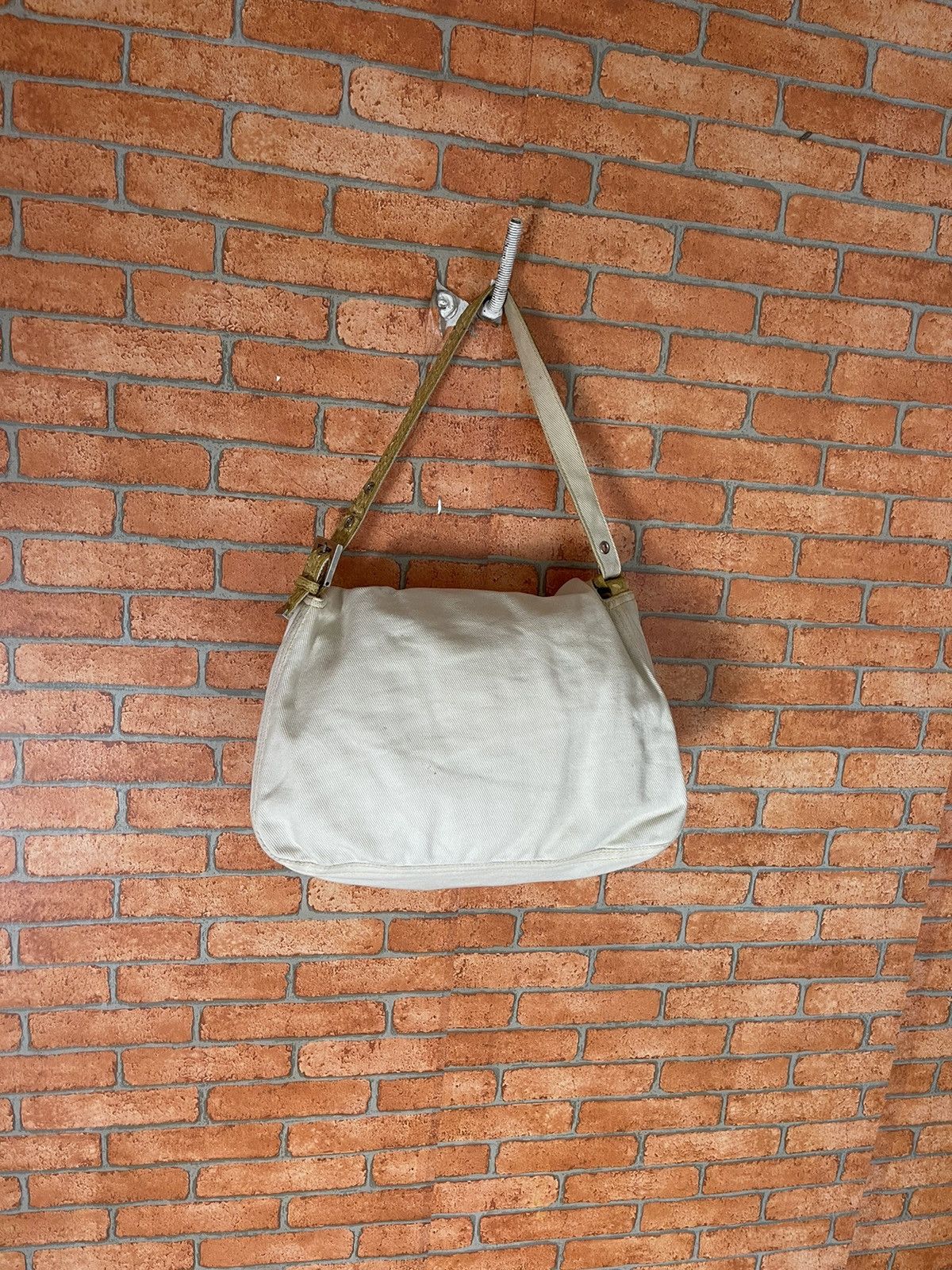 Fendi 🔥 Fendi Mamma Forever Baguette white Bag Size ONE SIZE - 5 Thumbnail