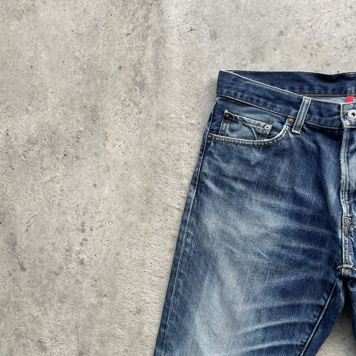 Japanese Brand Vintage Japanese Brand Faded Denim Jeans Pants W32x27 Size US 32 / EU 48 - 5 Thumbnail