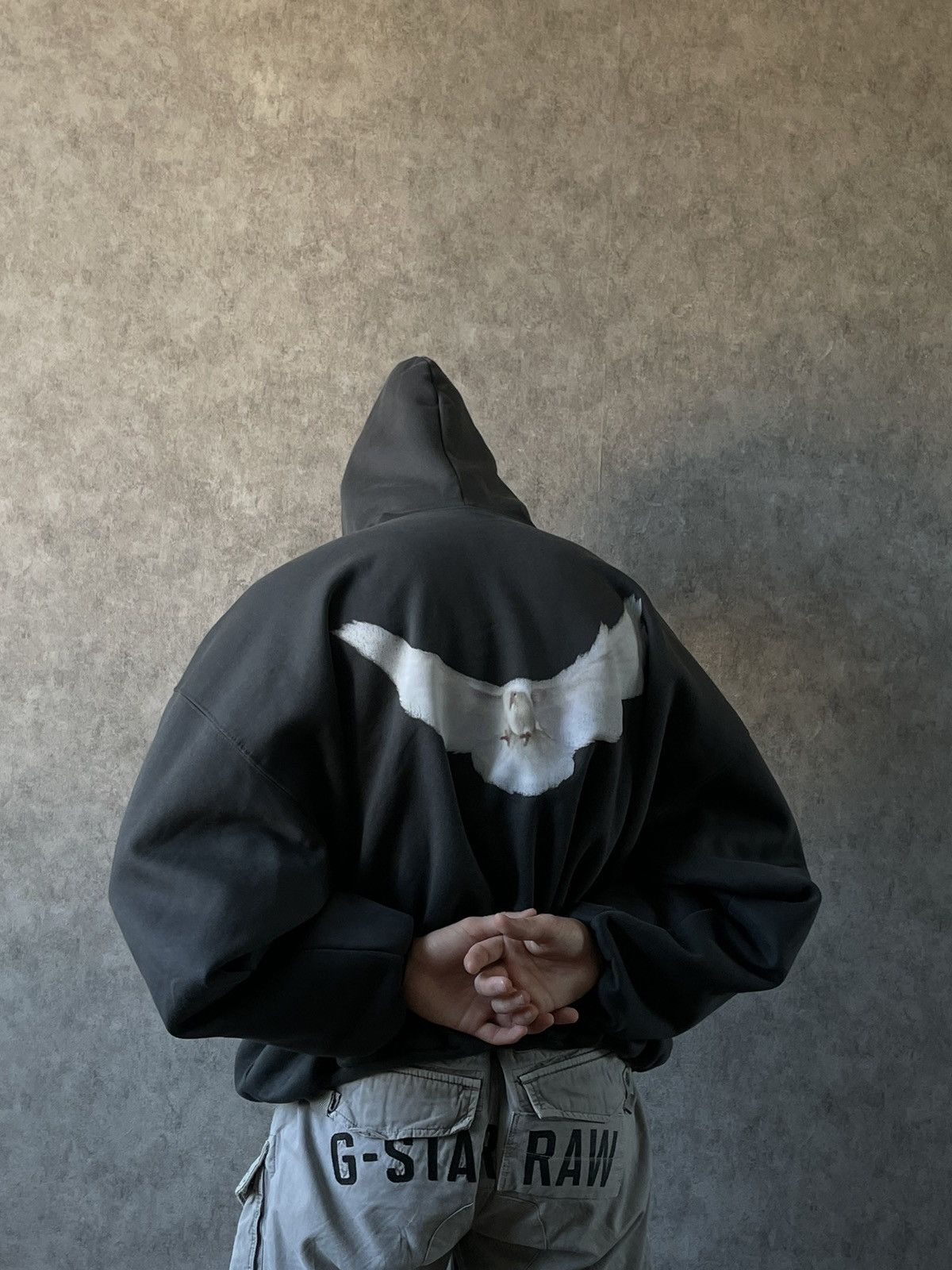 トップス Yeezy Gap Balenciaga Dove Hoodie Yeezy x Gap Engineered by Balenciaga Dove Hoodie Washed Black LAA