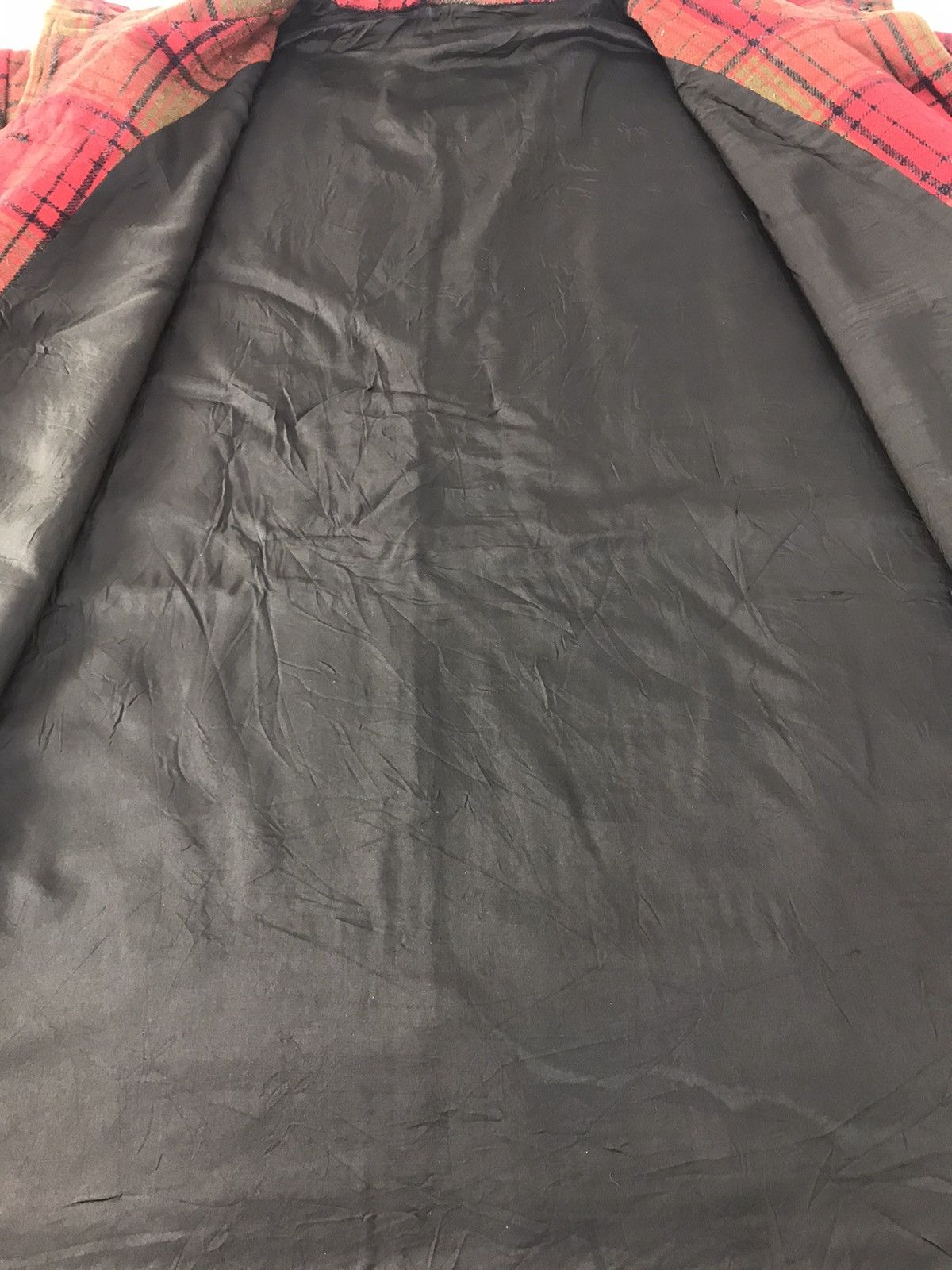 Japanese Brand Japanese Brand Plaid Check Button Down Jacket Button Design Size US XL / EU 56 / 4 - 5 Thumbnail
