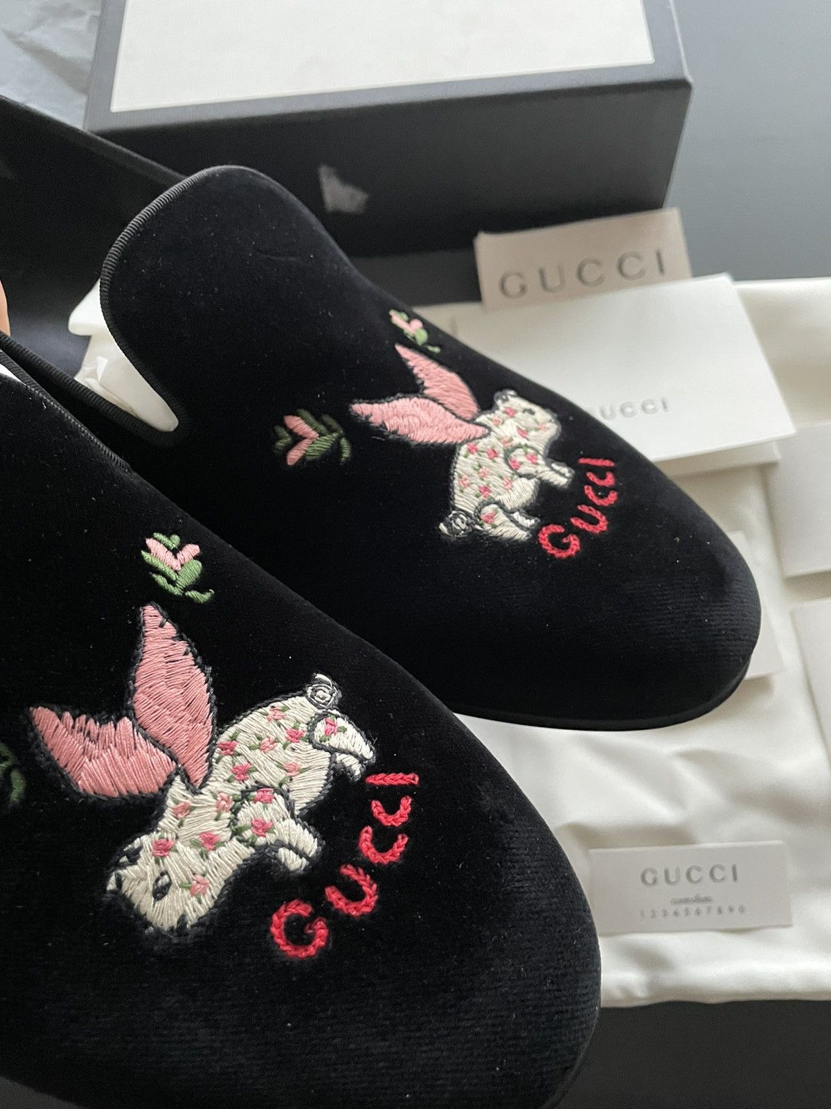 Gucci New Rare Super Runway Logo Flying Pig Velvet Leather Loafer Size US 9 / EU 42 - 11 Thumbnail