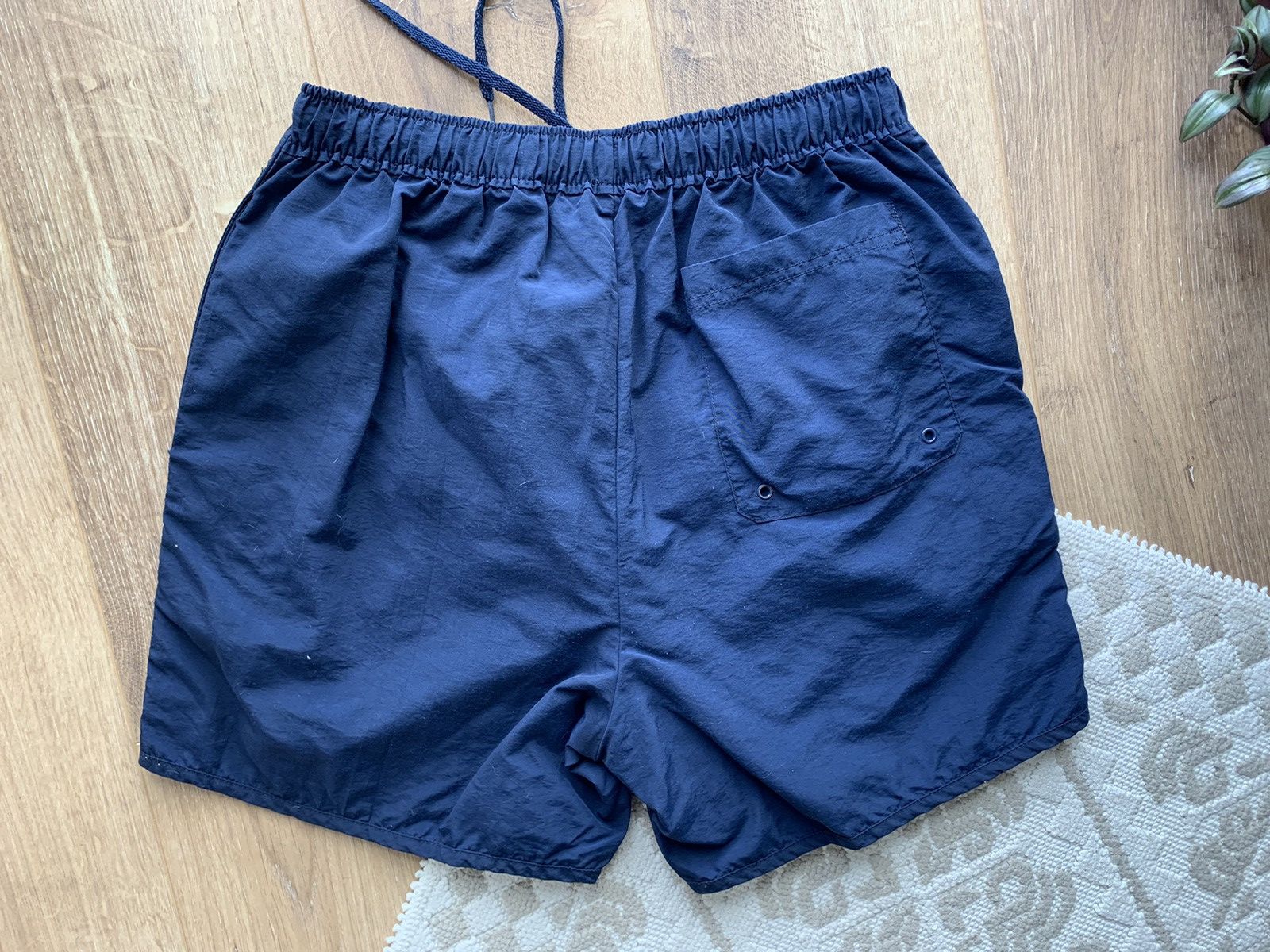 Nike vintage Nike athletic sport shorts Size US 32 / EU 48 - 2 Thumbnail