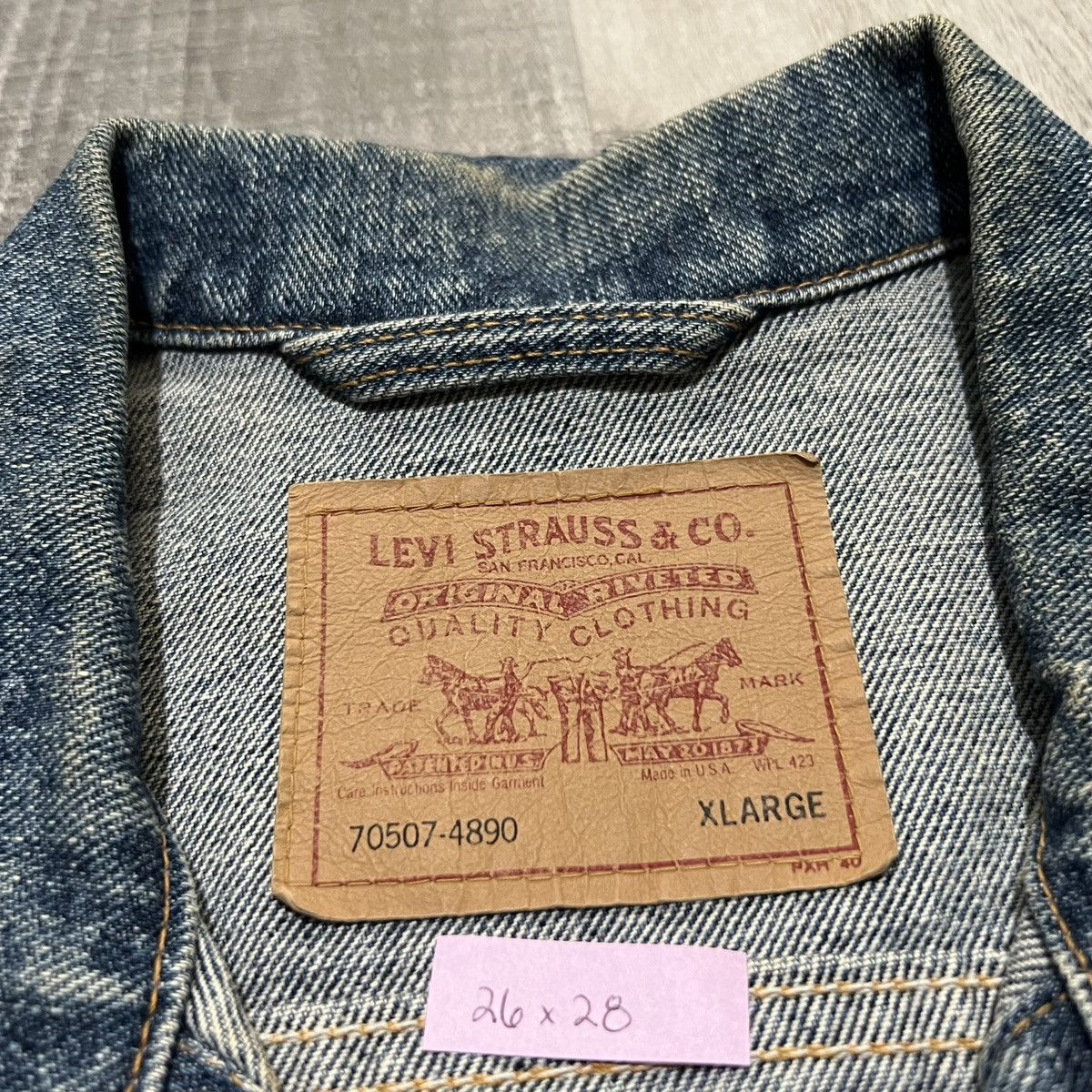 Vintage Levi's Denim Trucker Jacket 70507-4890 Levi Strauss Jean