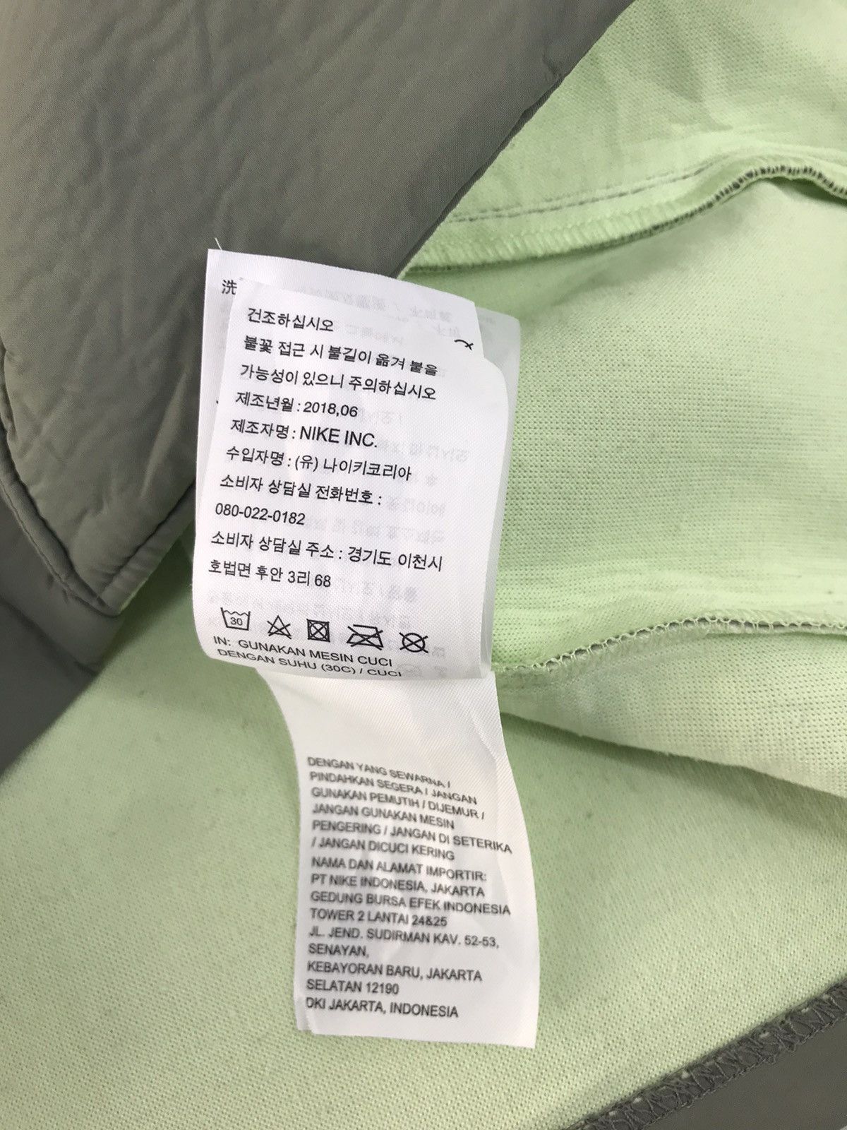 Nike Nike Polyester Material Thick Half Hoodies Jacket K2045j Size S / US 4 / IT 40 - 8 Thumbnail