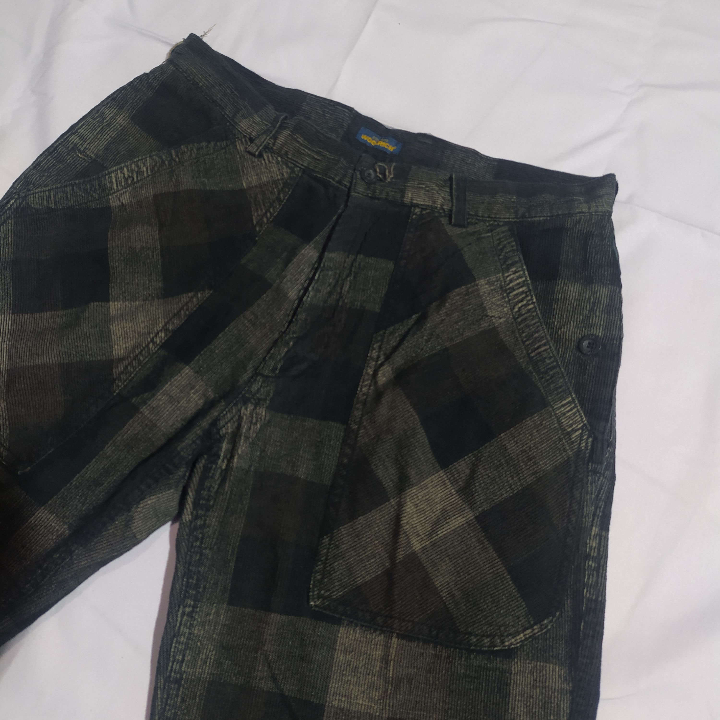 Woolrich Woolen Mills Woolrich plaid Corduroy pants Size US 32 / EU 48 - 4 Thumbnail