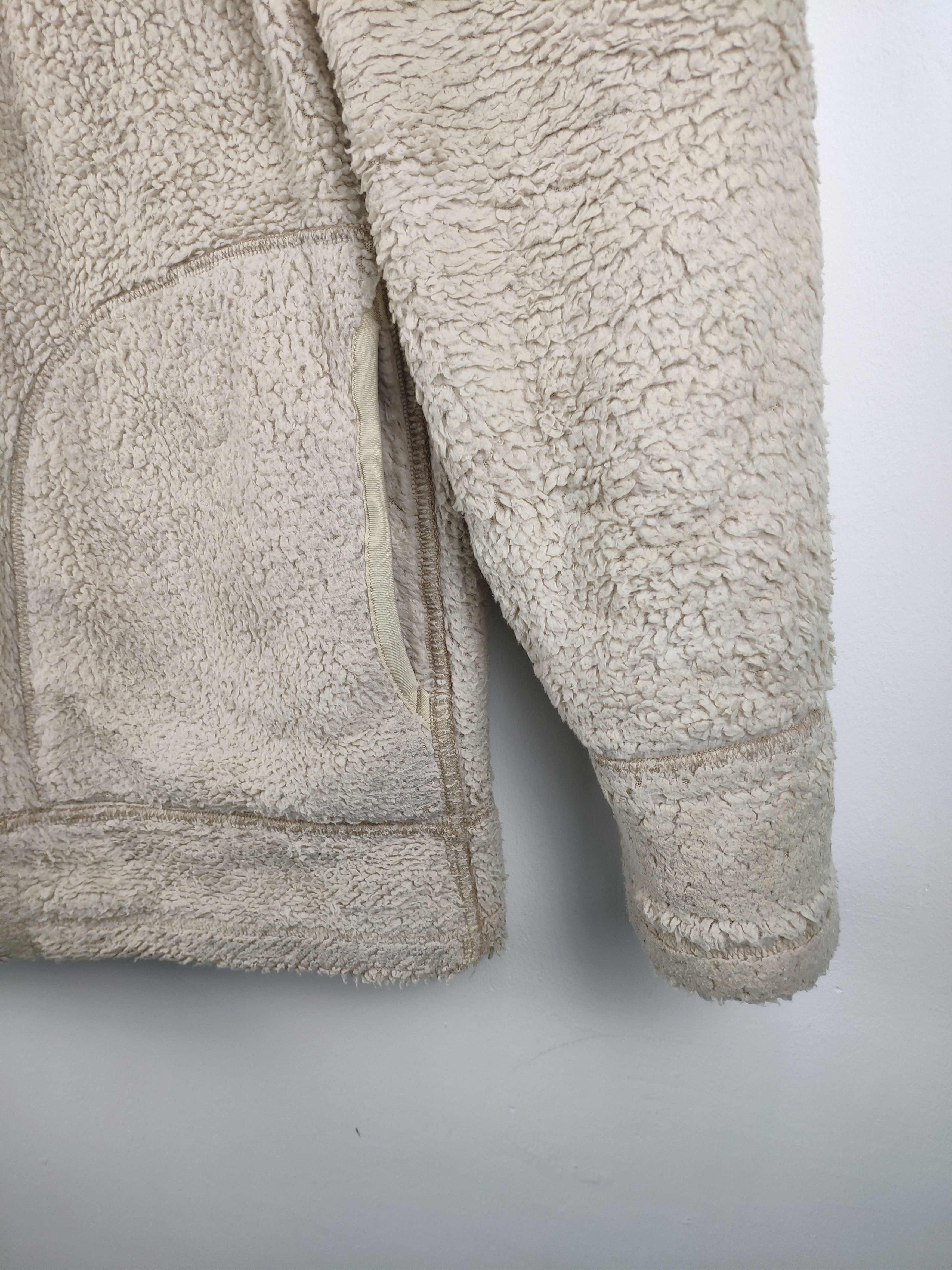 Japanese Brand × Uniqlo Uniqlo Fleece Sherpa Jacket Reversible Size US M / EU 48-50 / 2 - 3 Thumbnail