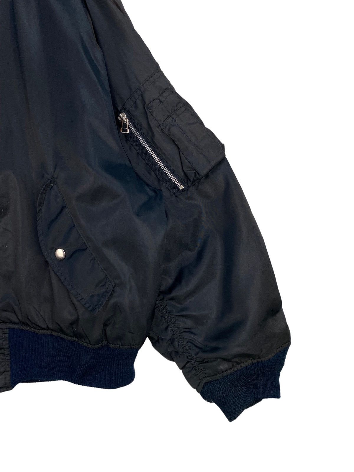 Army Of Me Vintage Air-Force Intermedjate Ma-1 Bomber Jacket Size US M / EU 48-50 / 2 - 3 Thumbnail