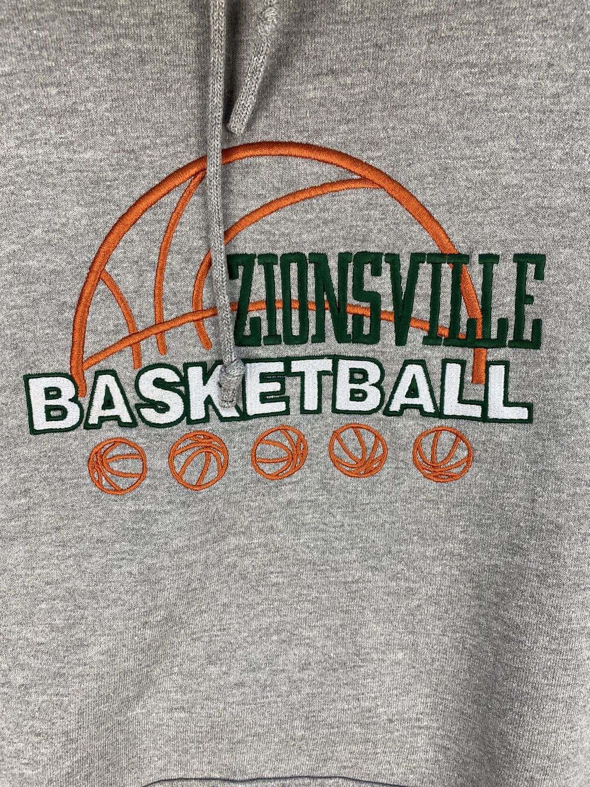 NBA Vintage Zionsville Basketball Hoodies Size US XXL / EU 58 / 5 - 4 Thumbnail